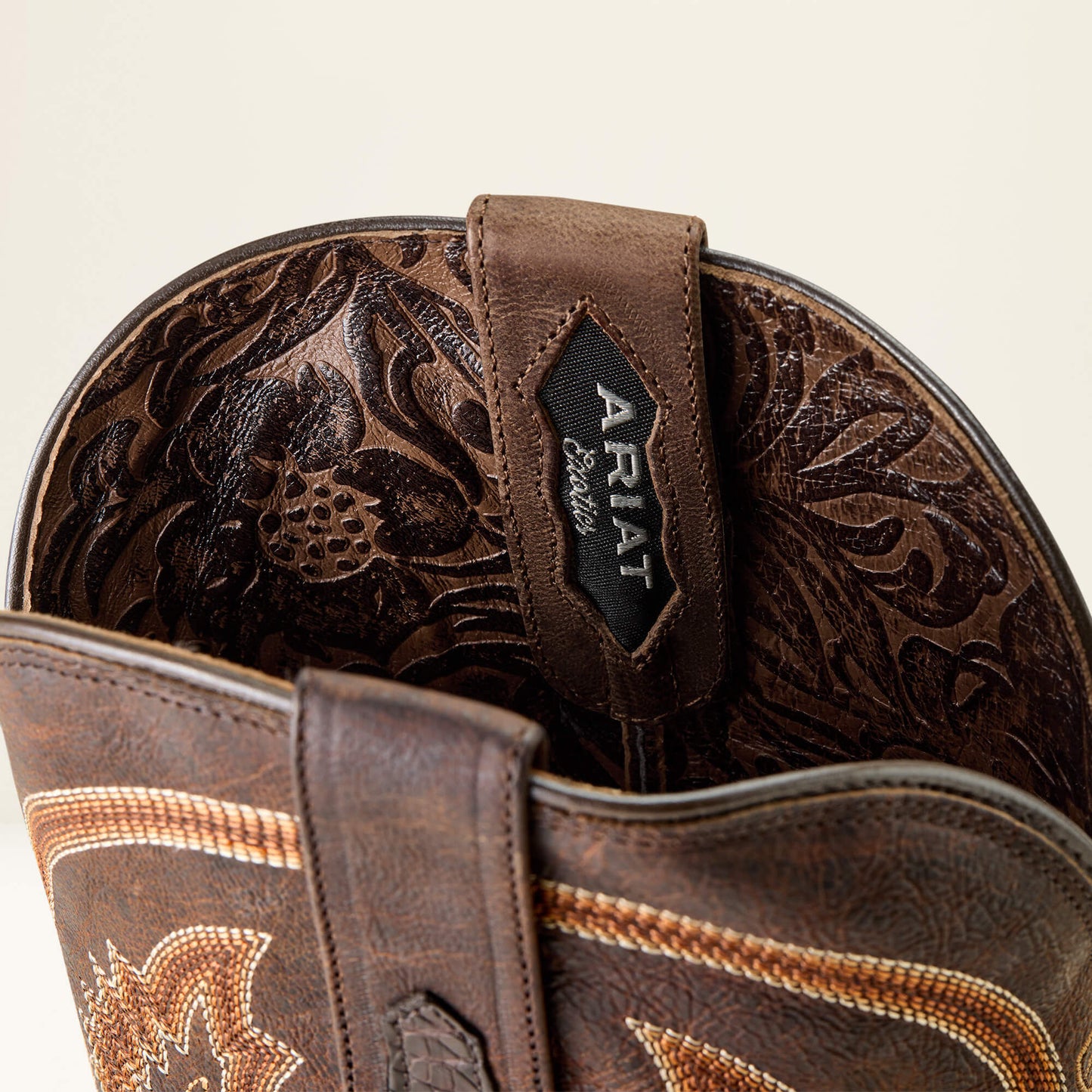 Ariat US - Classic Callen Wide Square Toe Western Boot