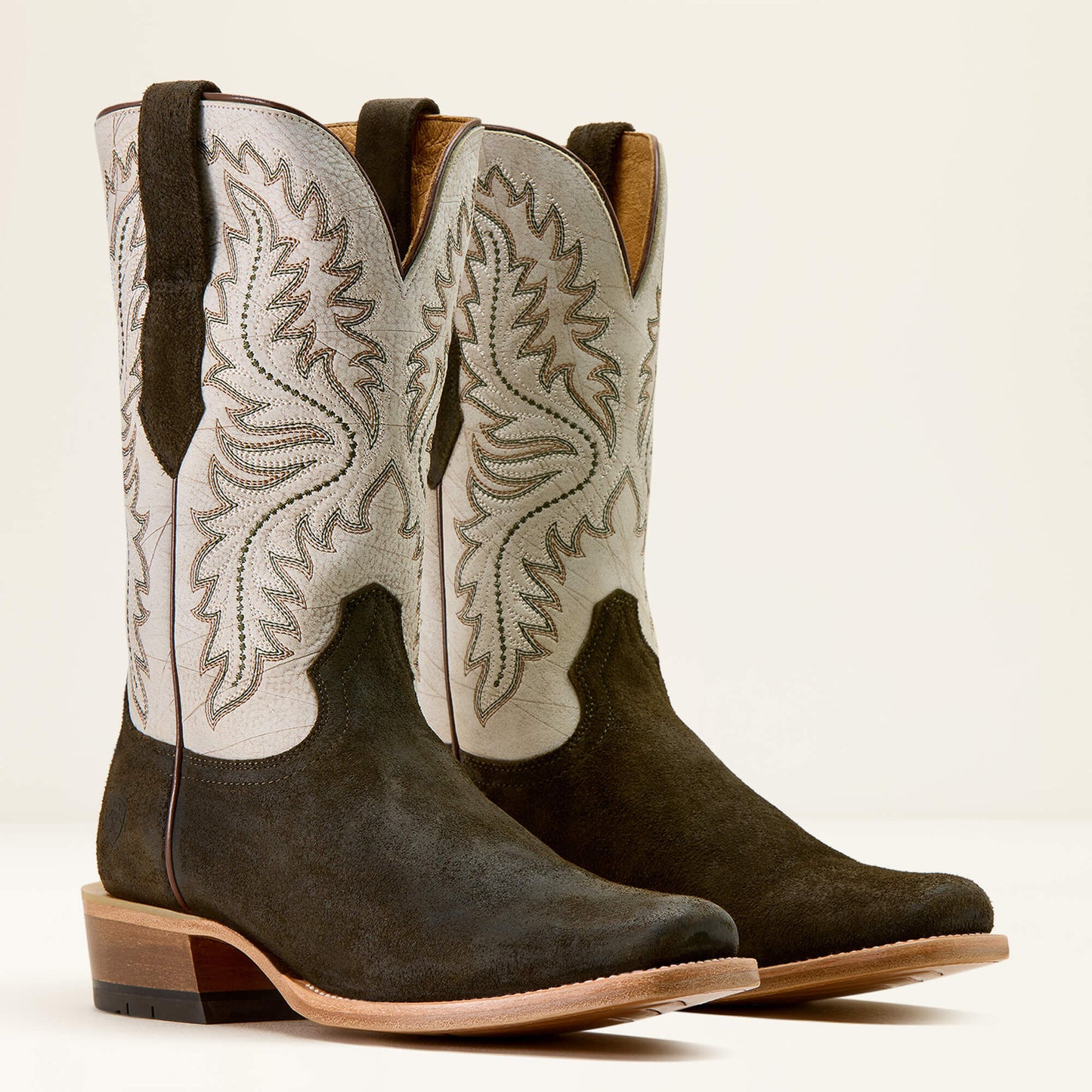 Ariat Outlet - Futurity Deal Narrow Cutter Toe Cowboy Boot