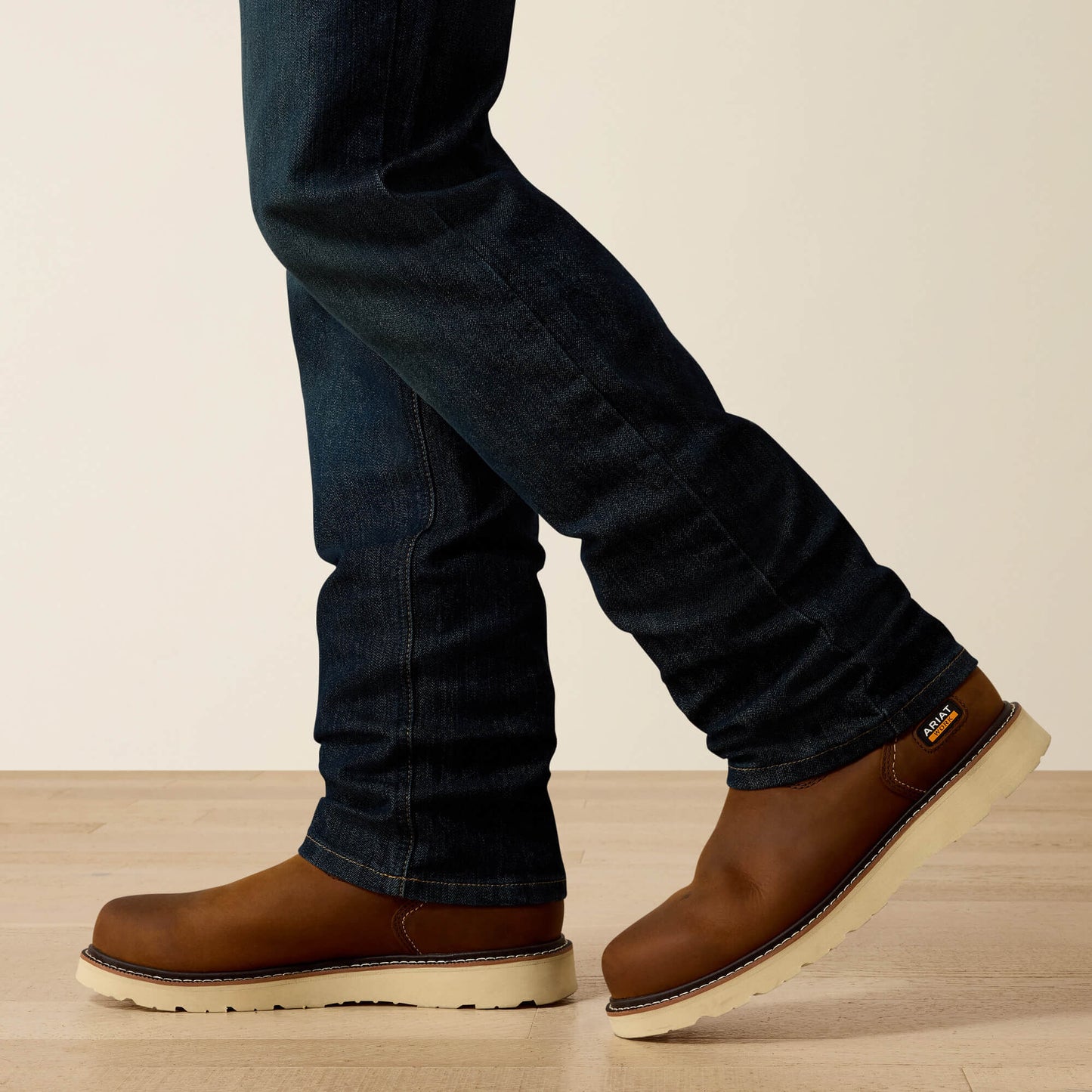Ariat US - Rebar M4 Relaxed DuraStretch Basic Stackable Straight Leg Jean