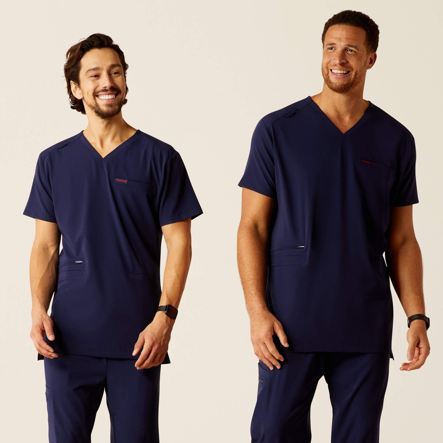 Ariat Outlet - Derham 6 Pocket Scrub Top
