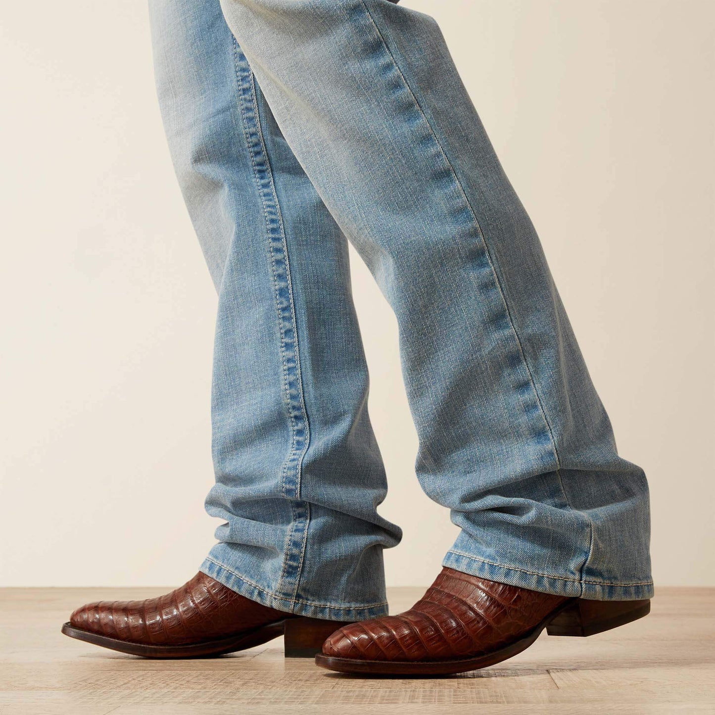Ariat US - M4 Relaxed Lucas Straight Leg Jean
