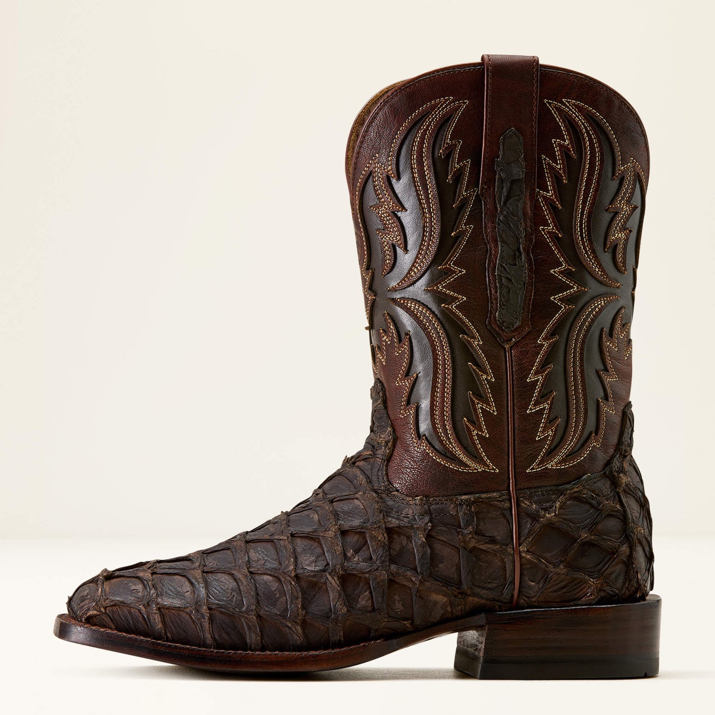 Ariat Outlet - Ashwood Wide Square Toe Cowboy Boot