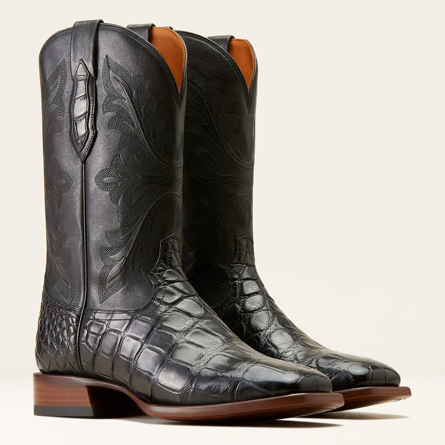 Ariat For Sale - Bench Made Bassett Western Boot