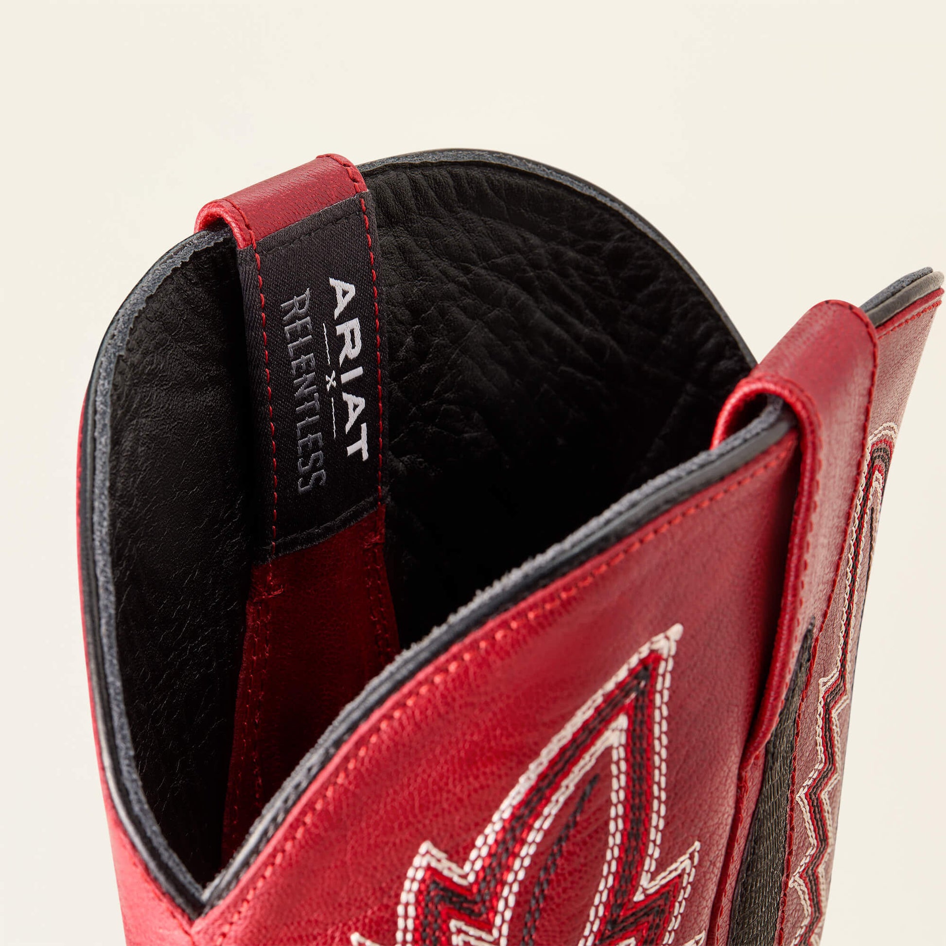 Ariat Sale - Futurity Relentless Golde Rush Cowboy Boot