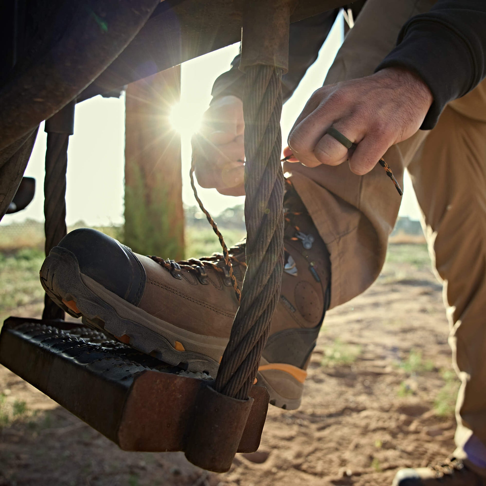 Ariat Sale - Endeavor 8" Waterproof Carbon Toe Work Boot