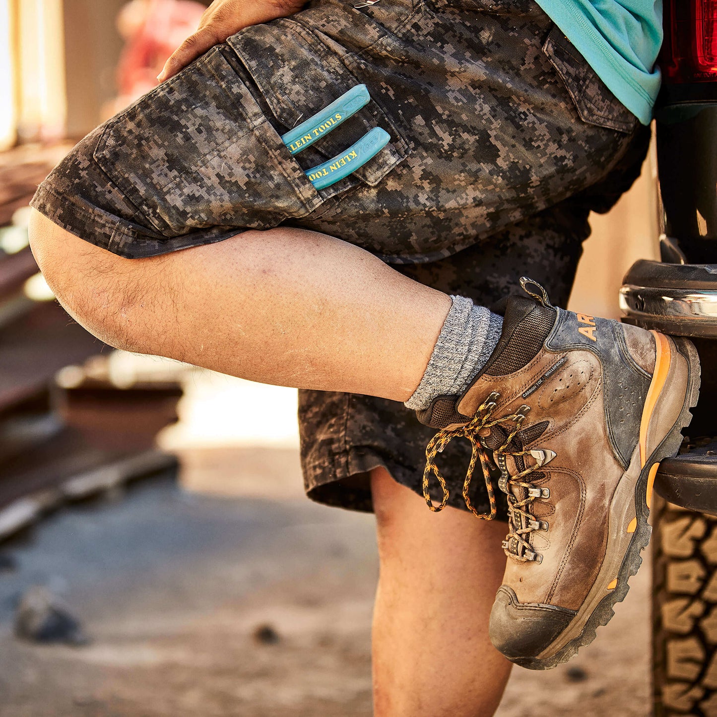 Ariat Outlet - Endeavor 6" Waterproof Carbon Toe Work Boot