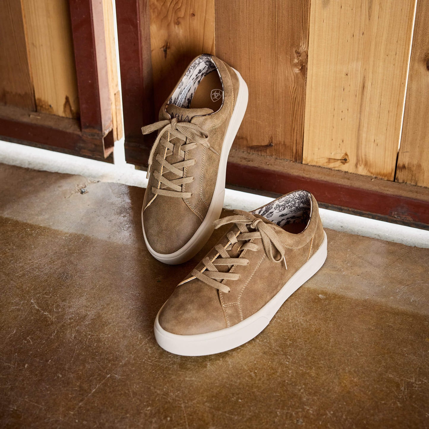 Ariat Website Store - Sawyer Shoe
