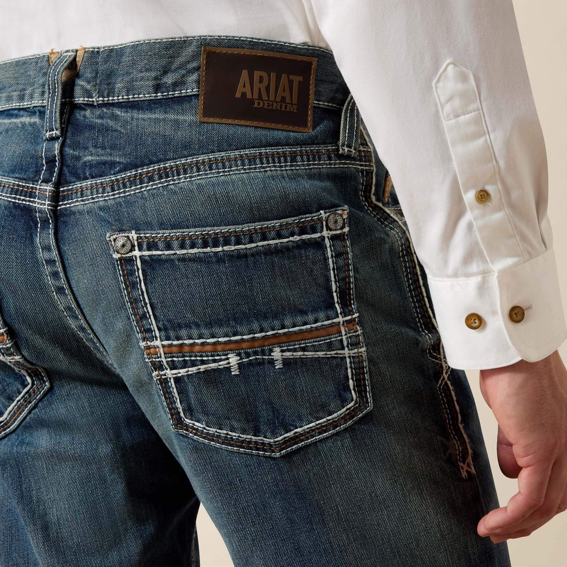 Ariat US - M4 Low Rise Coltrane Boot Cut Jean