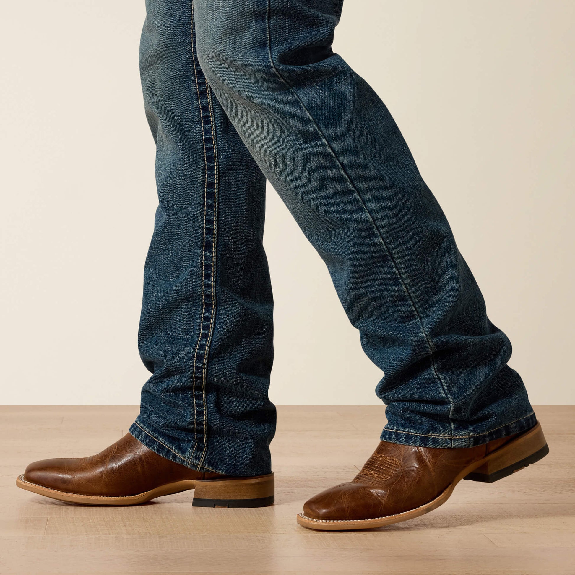 Ariat Outlet - M5 Boundary Stackable Straight Leg Jean