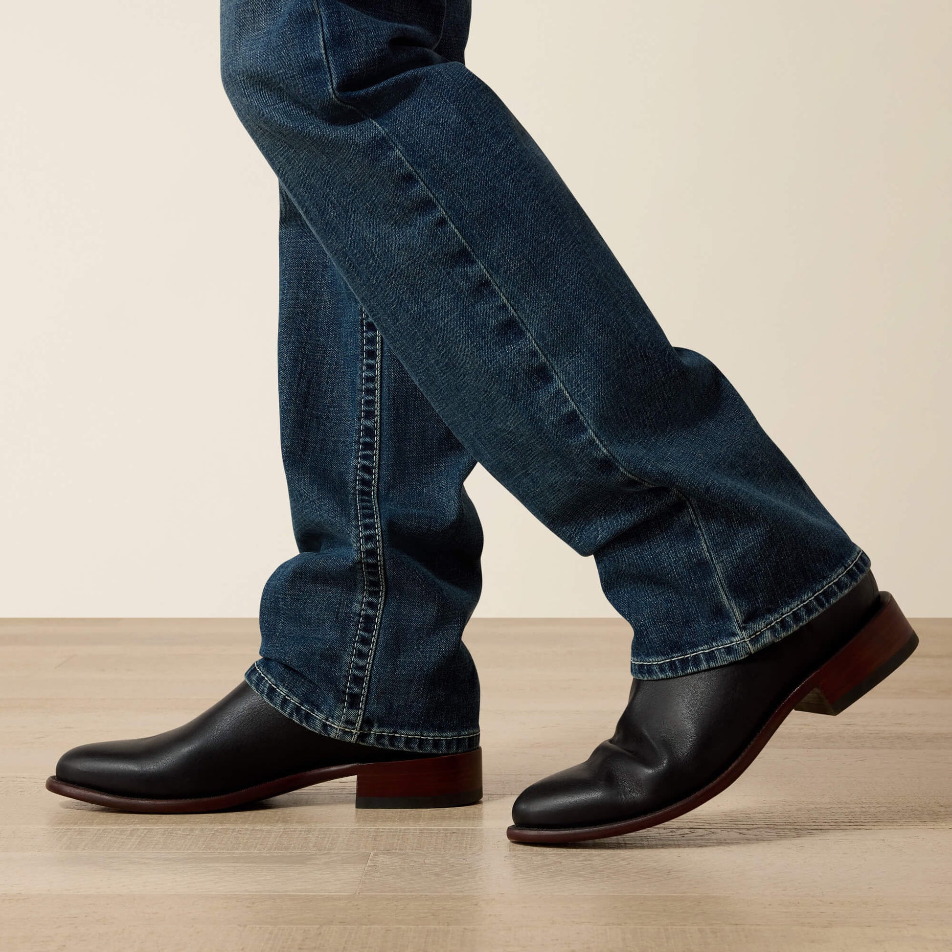 Ariat US - M7 Rocker Stretch Coltrane Stackable Straight Leg Jean
