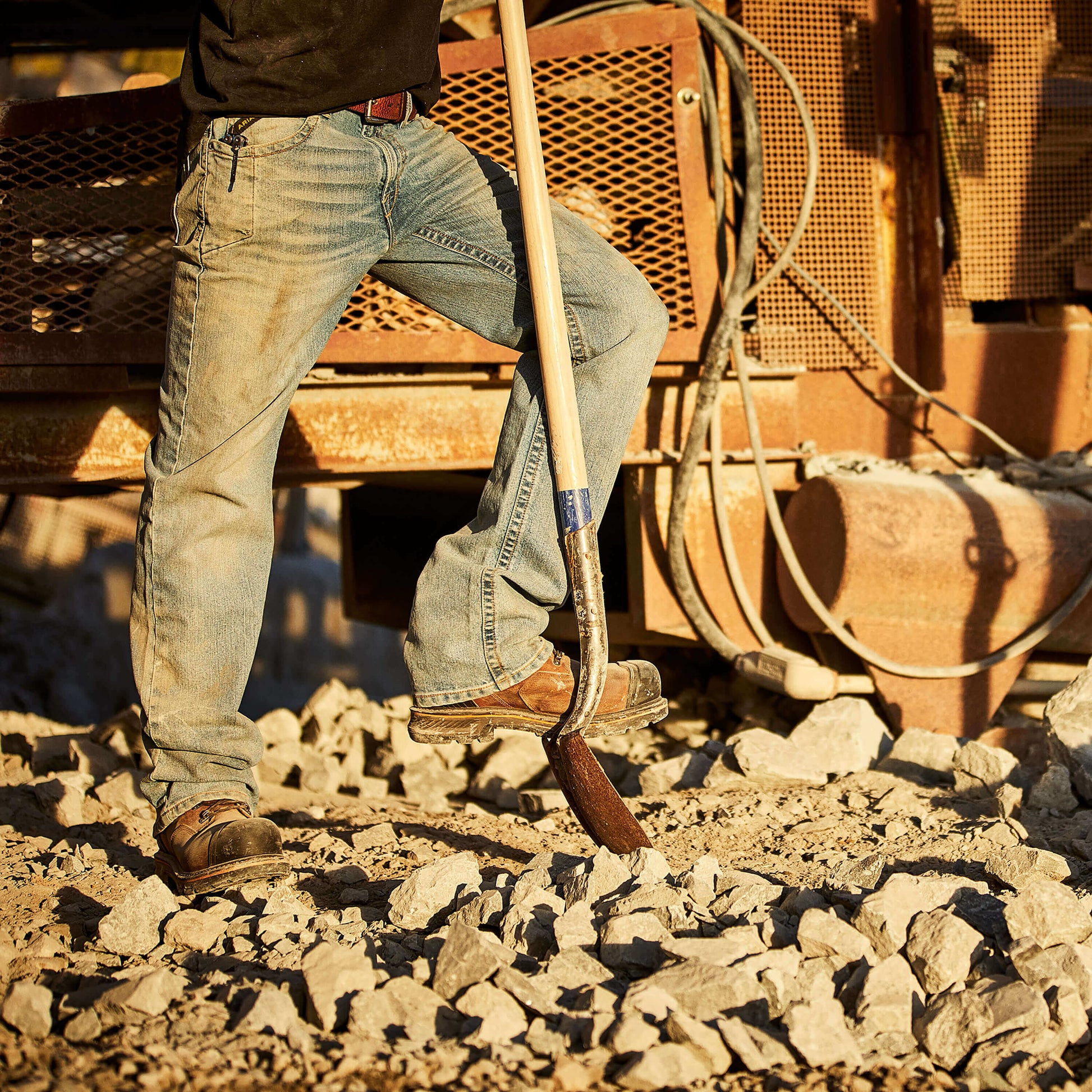 Ariat On Sale - Rebar M5 Straight DuraStretch Edge Straight Leg Jean