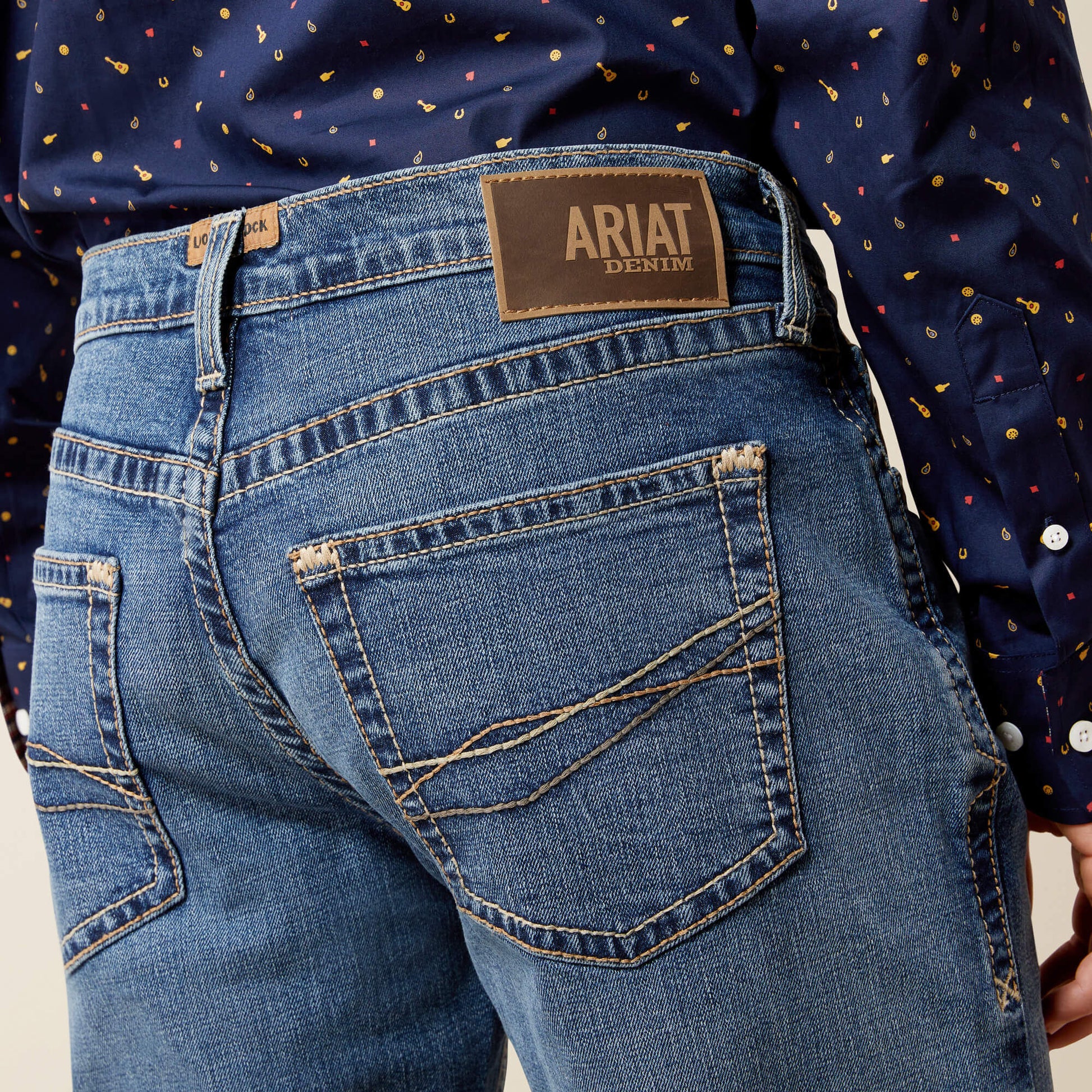 Ariat Outlet - M5 Straight Calico Straight Leg Jean