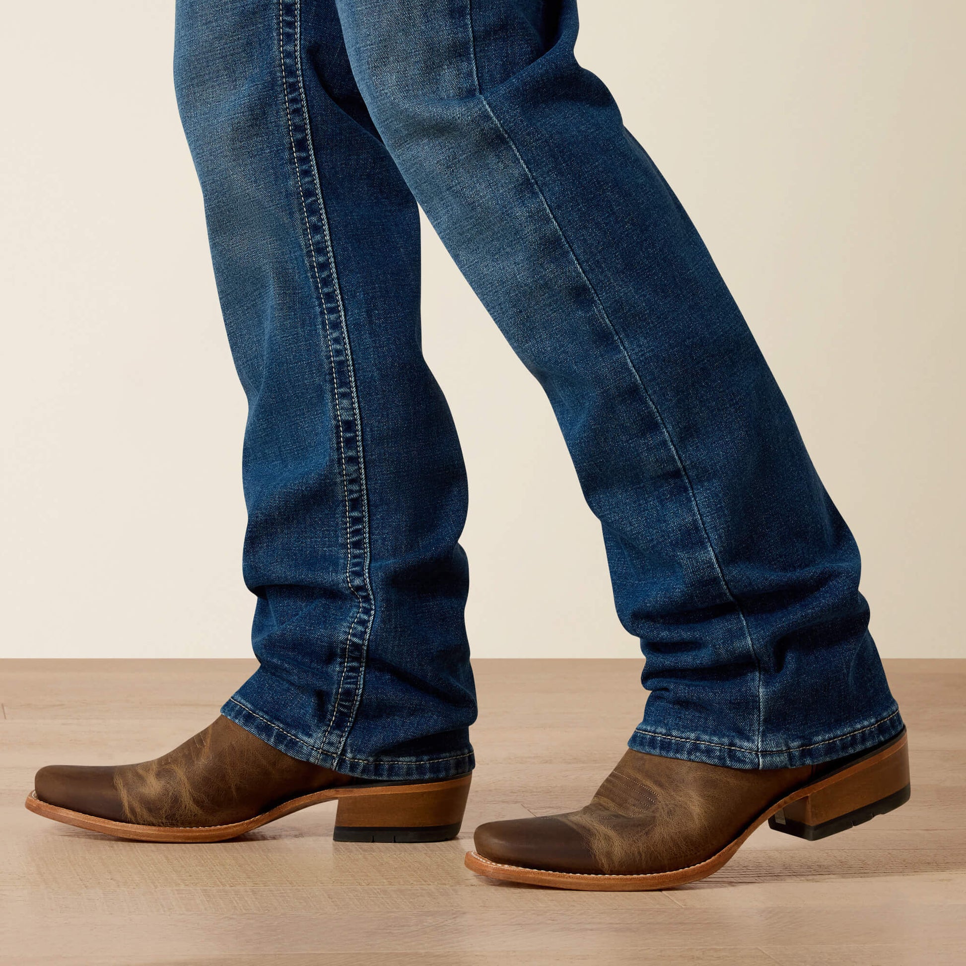Ariat Sale - M5 Straight Marston Straight Jean
