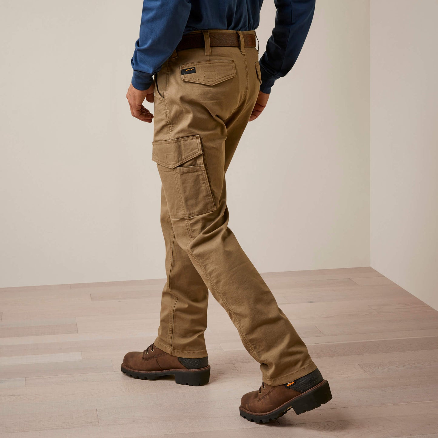 Ariat US - Rebar M4 Relaxed Made Tough Cargo Straight Pant