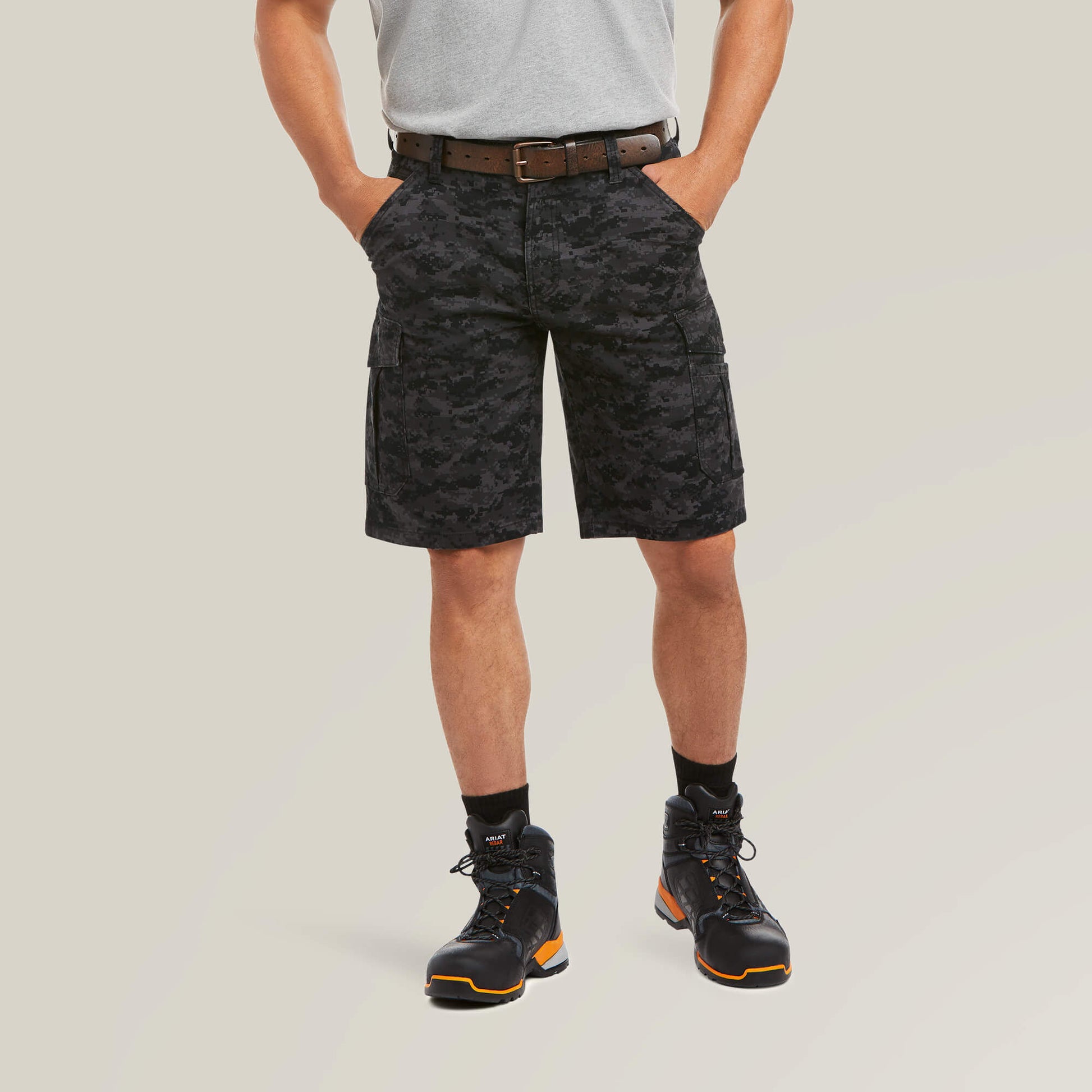 Ariat US - Rebar DuraStretch Made Tough Cargo 11" Short