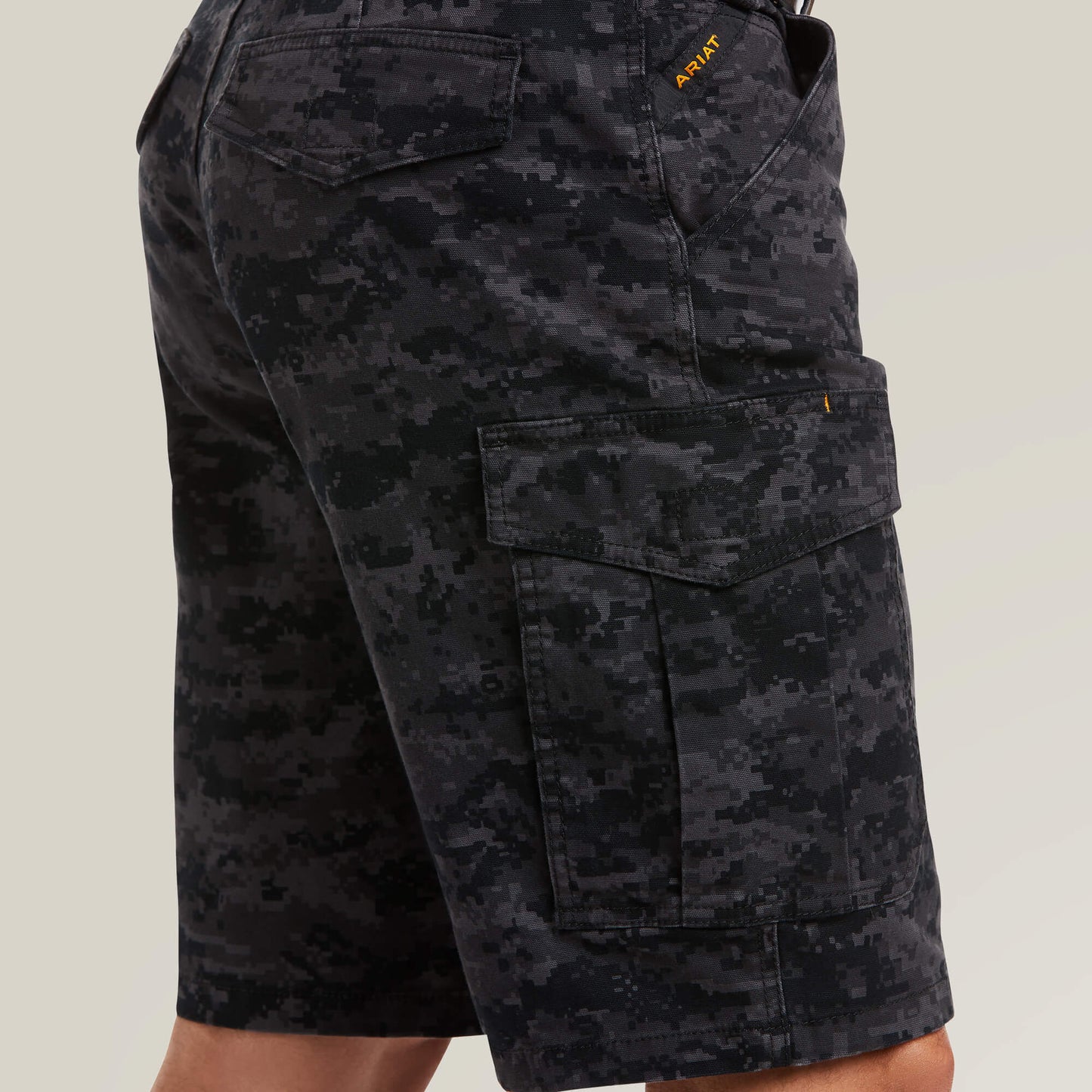 Ariat US - Rebar DuraStretch Made Tough Cargo 11" Short
