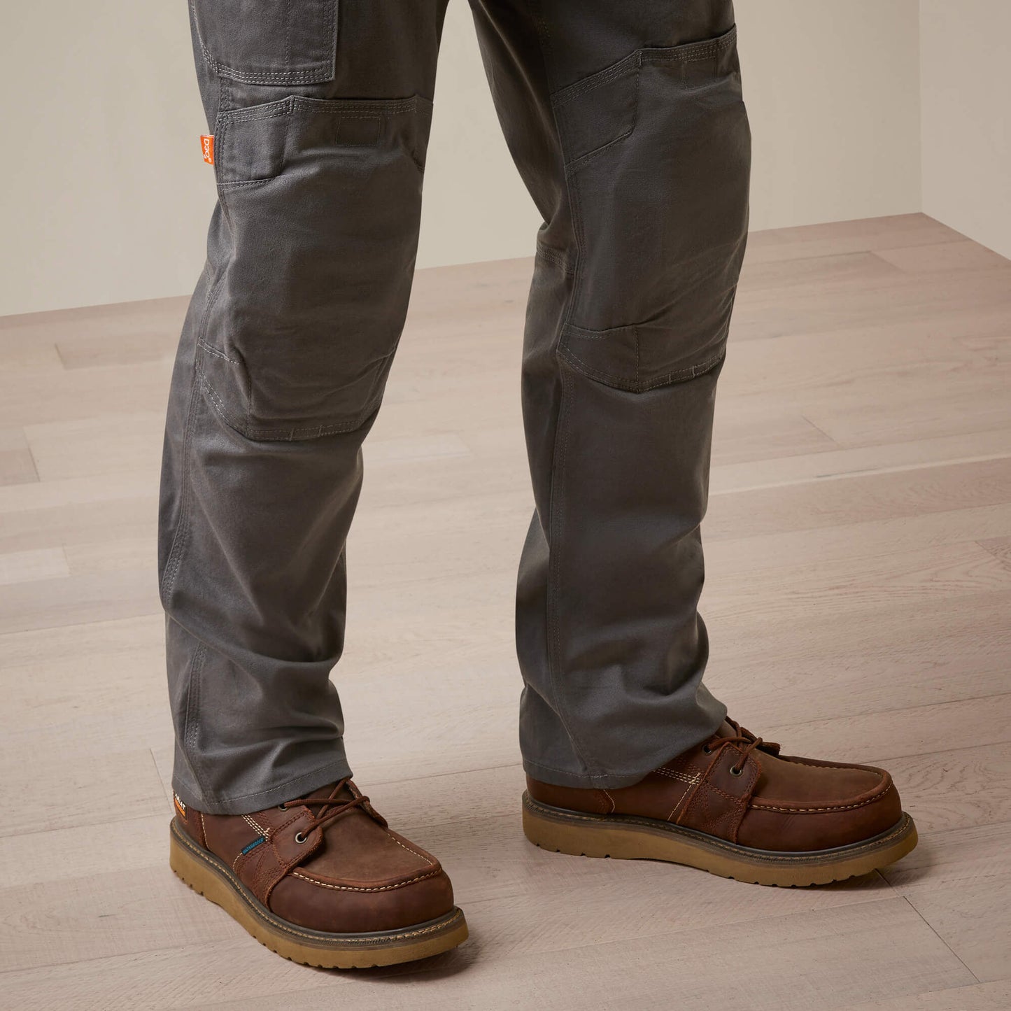 Ariat US - Rebar M5 Straight Made Tough Knee Guardian Straight