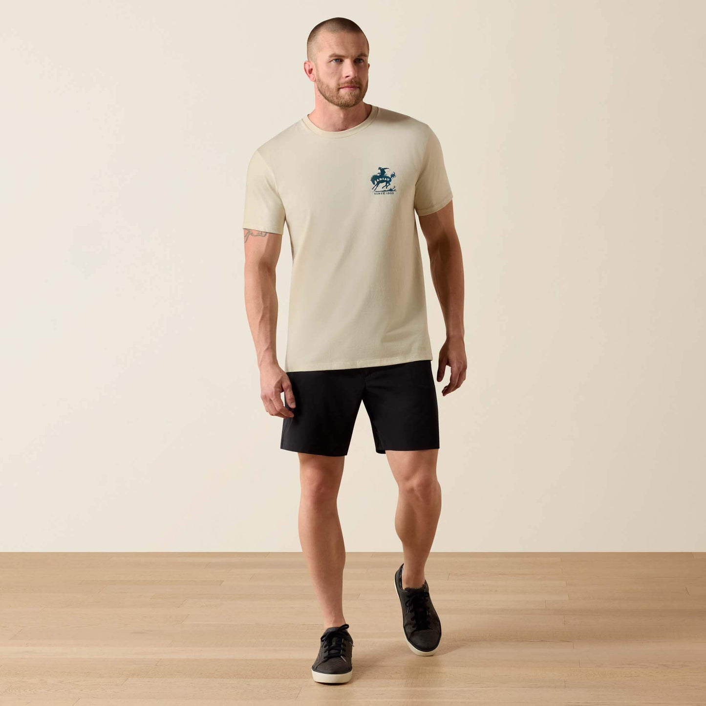 Ariat Online - Ariat Split Freedom Painted Classic Fit T-Shirt
