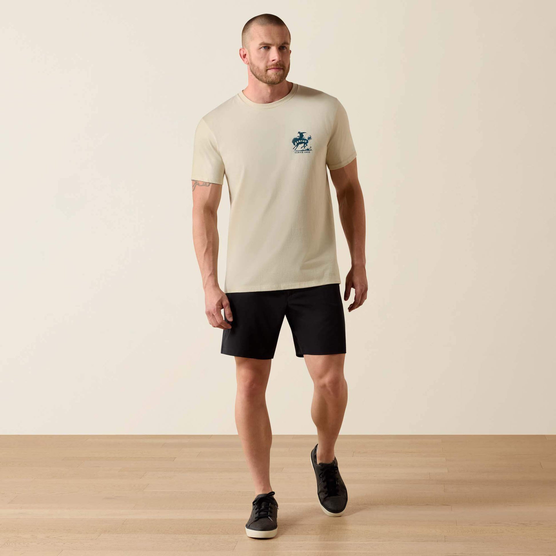 Ariat Online - Ariat Split Freedom Painted Classic Fit T-Shirt