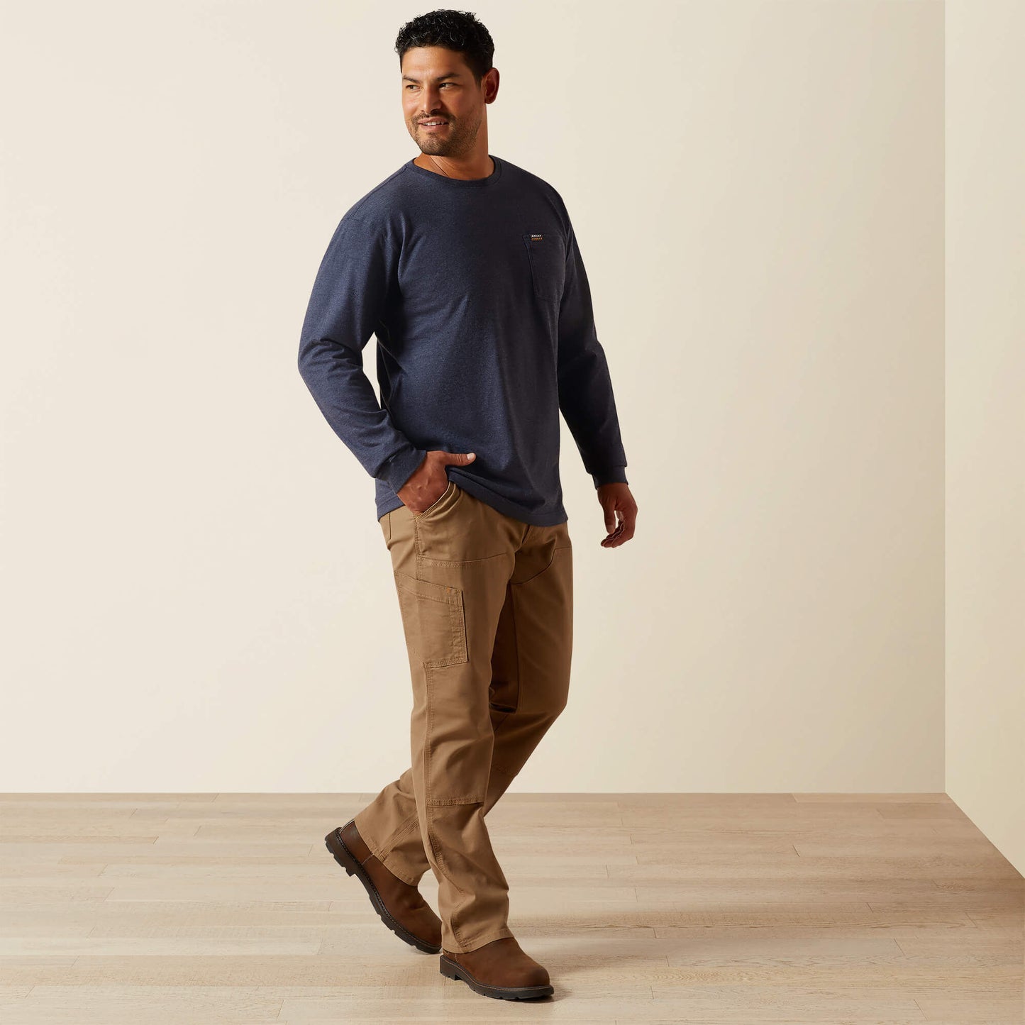 Ariat Outlet - Rebar Cotton Strong Standard Logo Pocket T-Shirt