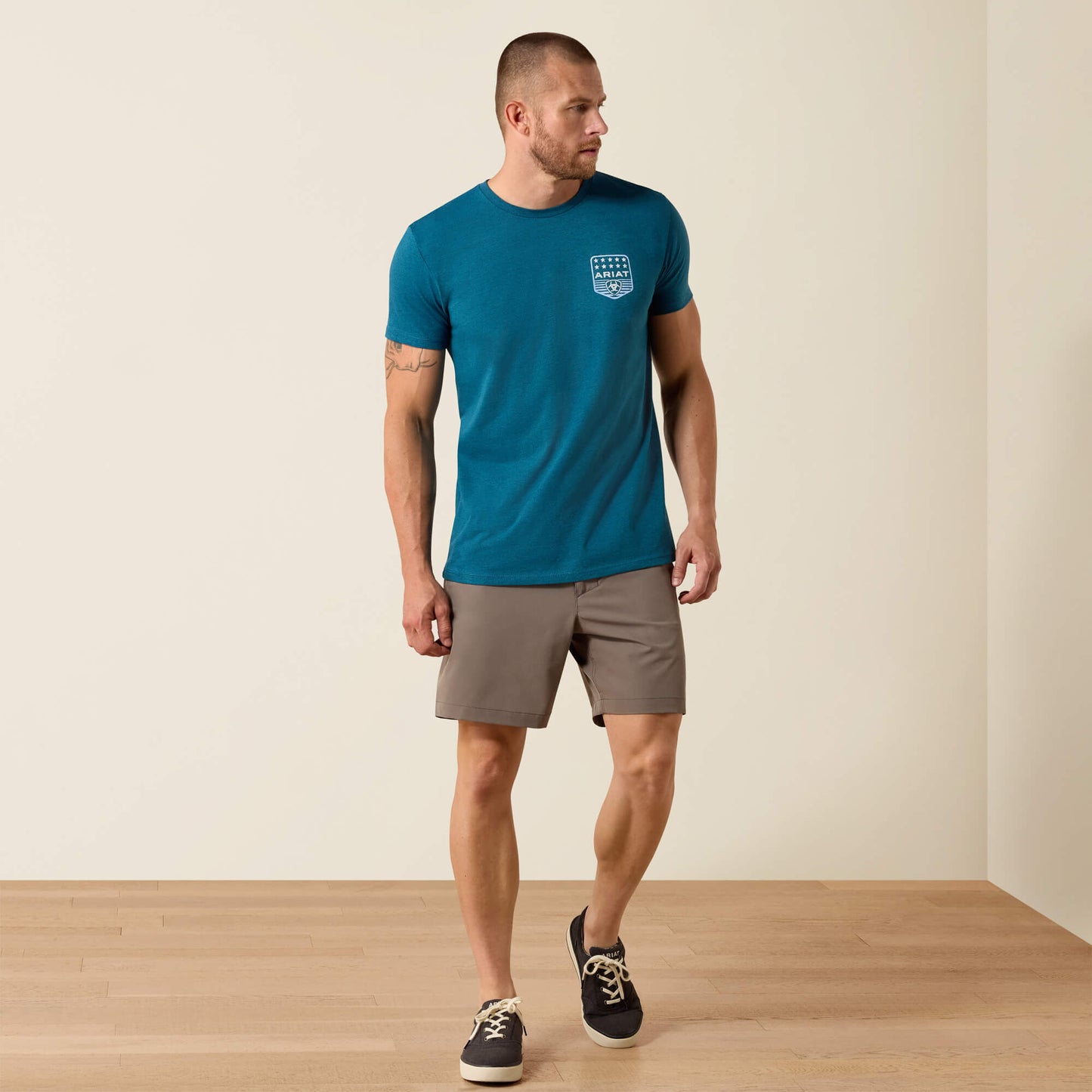 Ariat Sale - Ariat Stripe Patriotic Badge T-Shirt