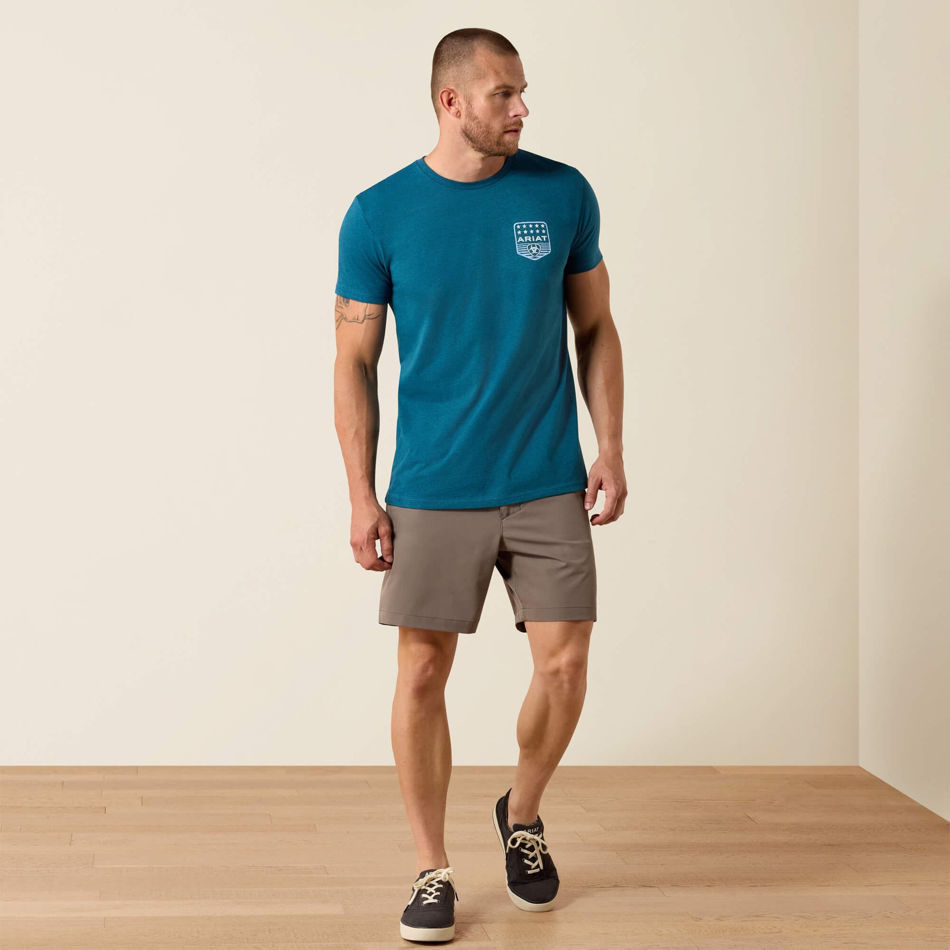 Ariat Sale - Ariat Stripe Patriotic Badge T-Shirt