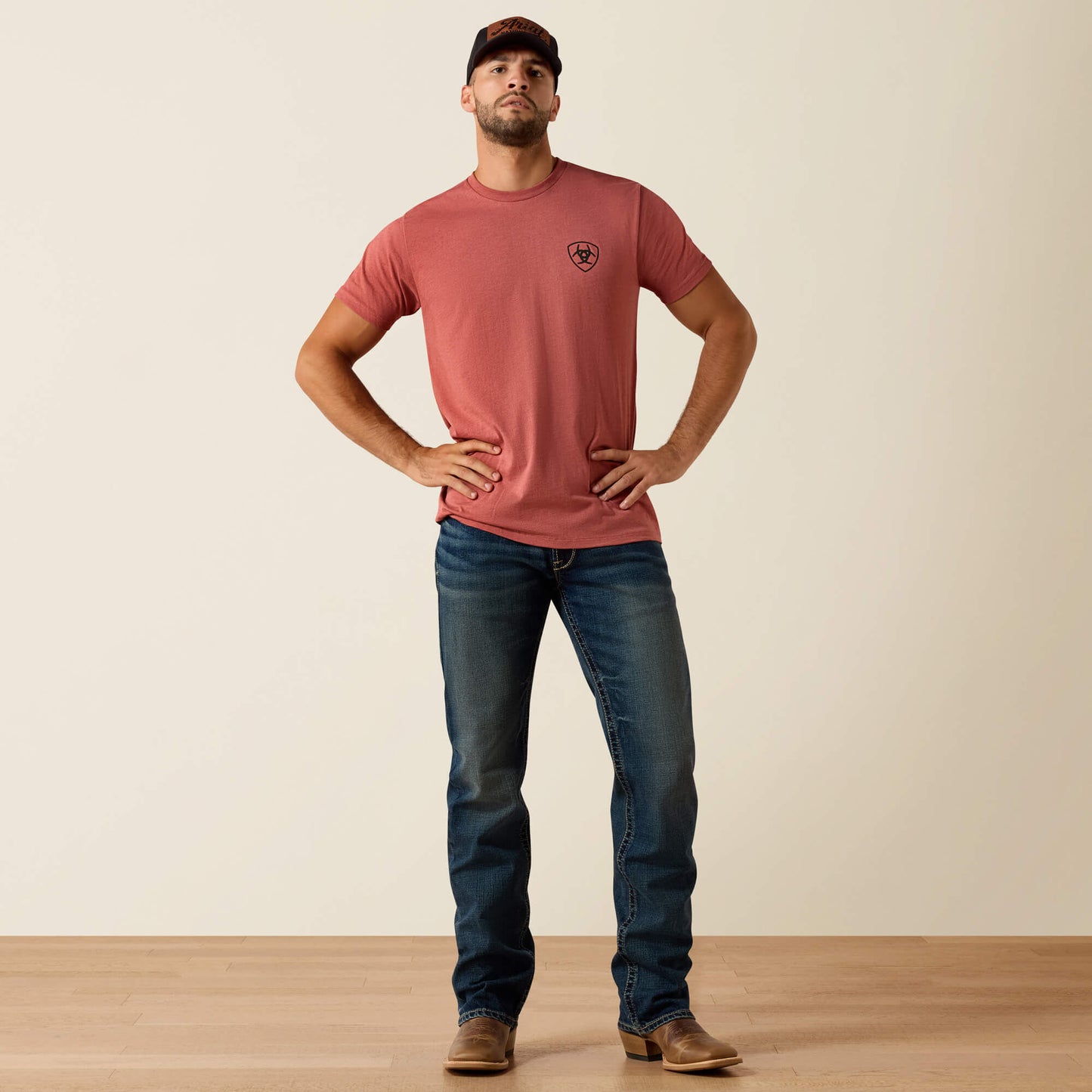 Ariat Outlet - Ariat Banner Badge T-Shirt