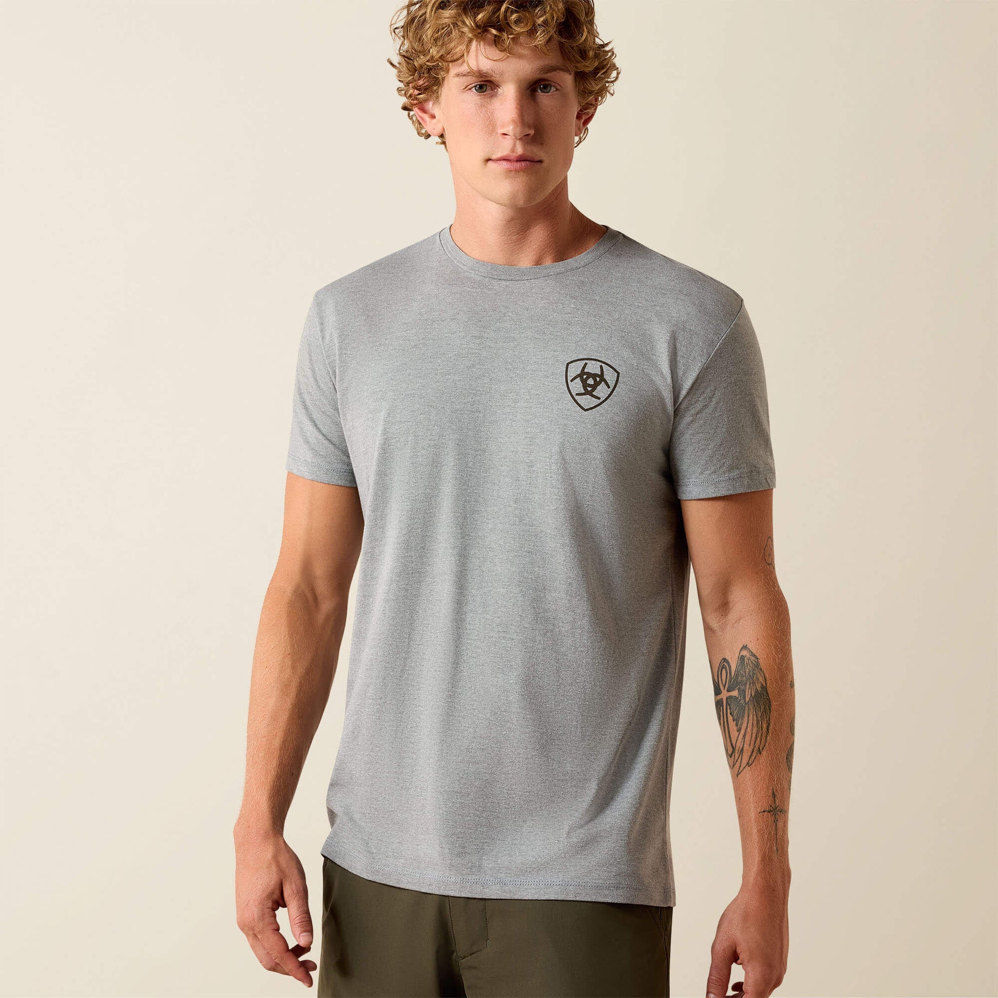 Ariat US - Ariat Banner Badge T-Shirt