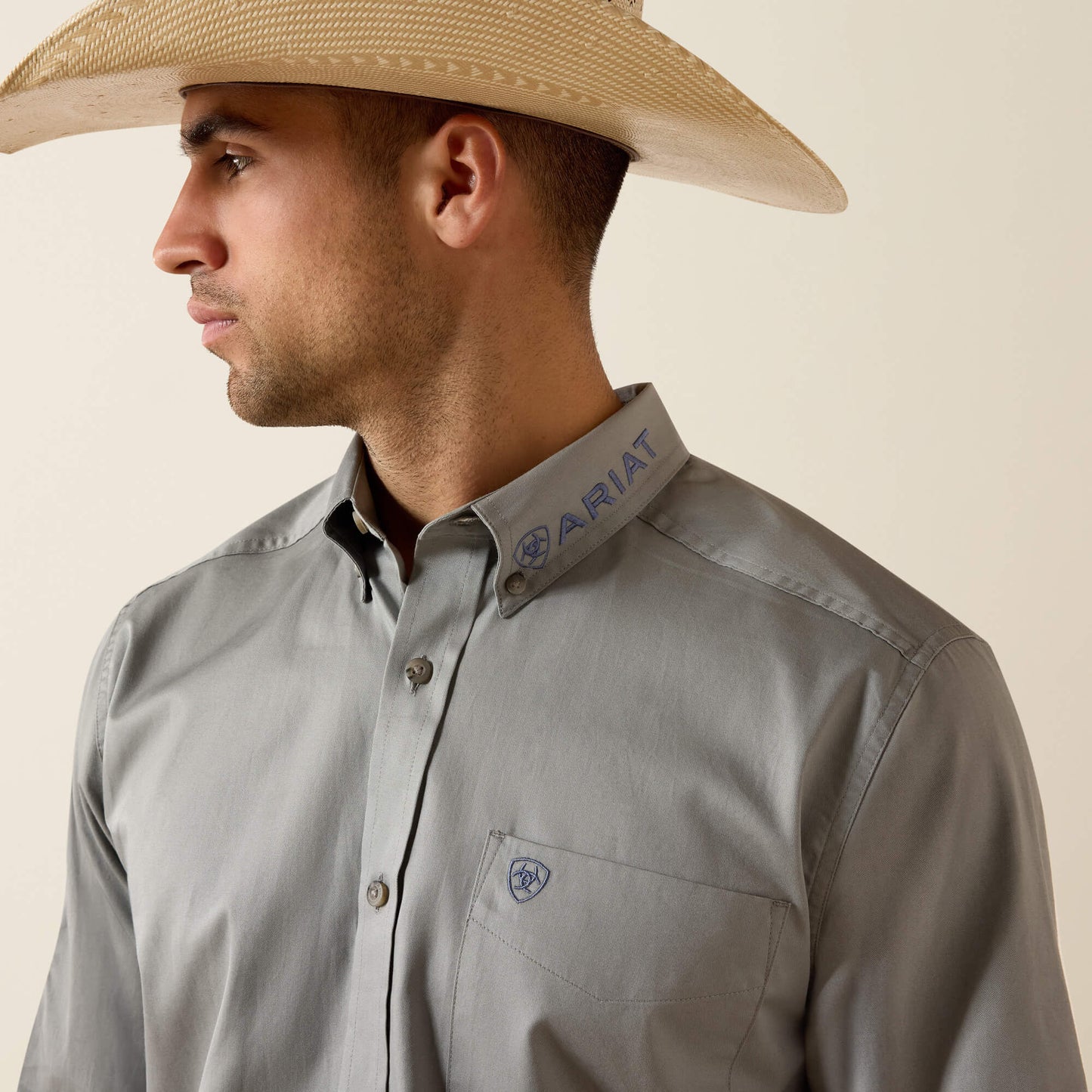 Ariat Sale - Team Logo Lightweight Twill Fitted Shirt