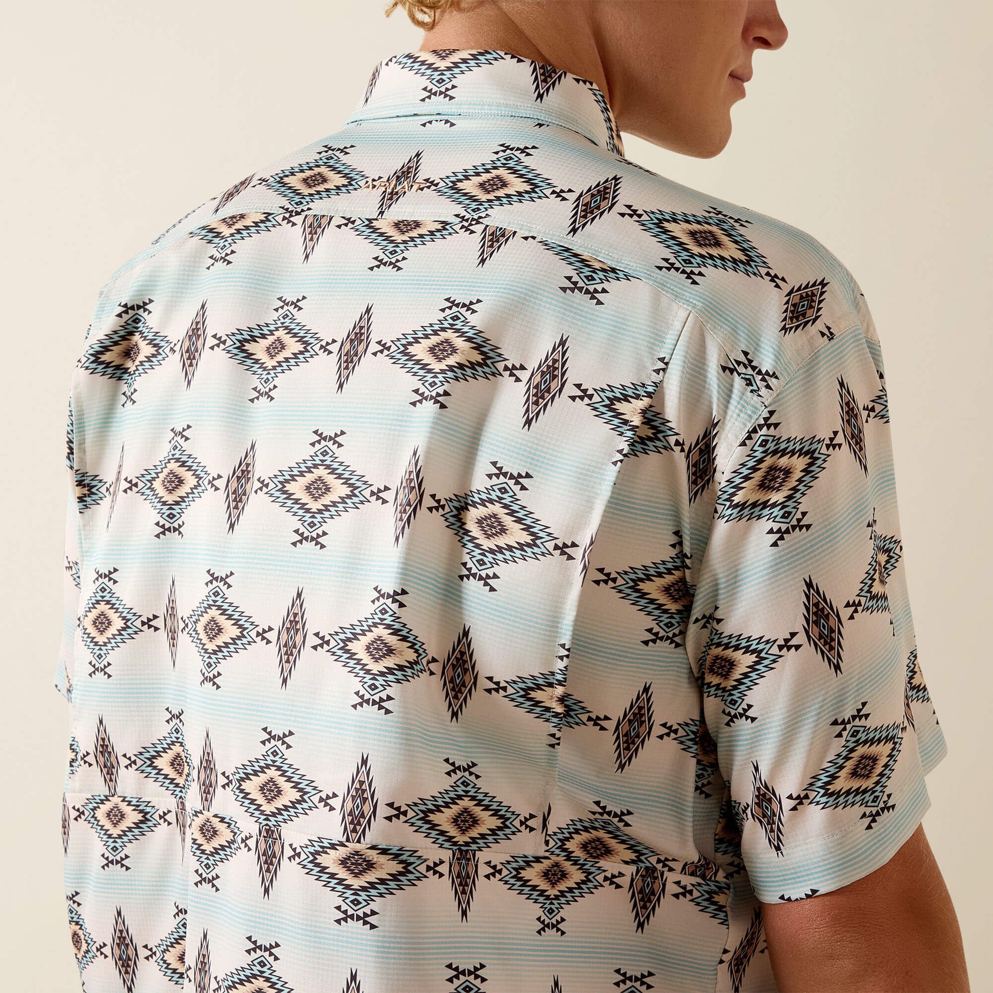Ariat Outlet - Printed VentTEK Classic Fit Shirt
