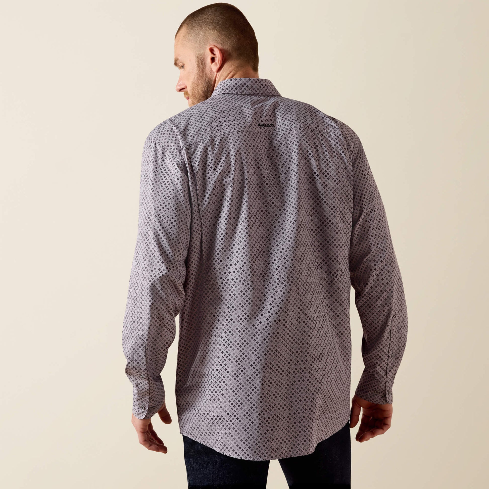 Ariat Sale - Printed VentTEK Outbound Classic Fit Shirt