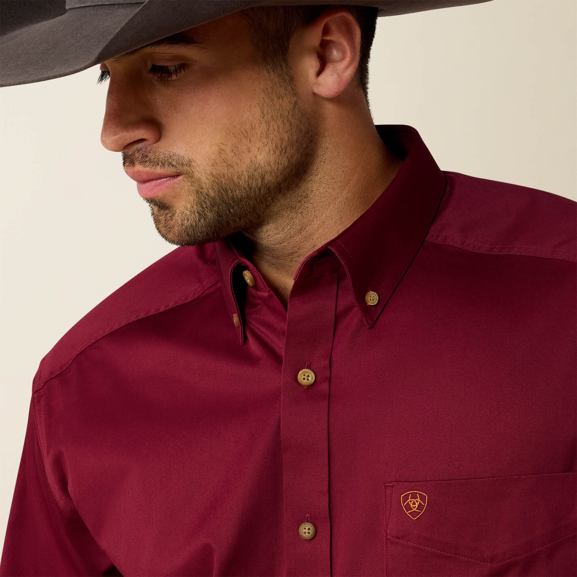 Ariat Outlet - Solid Twill Classic Fit Shirt