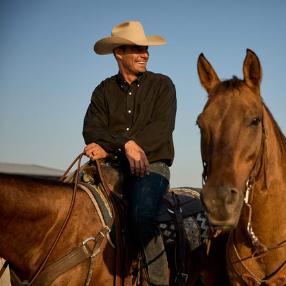 Ariat Online - Wrinkle Free Solid Classic Fit Shirt