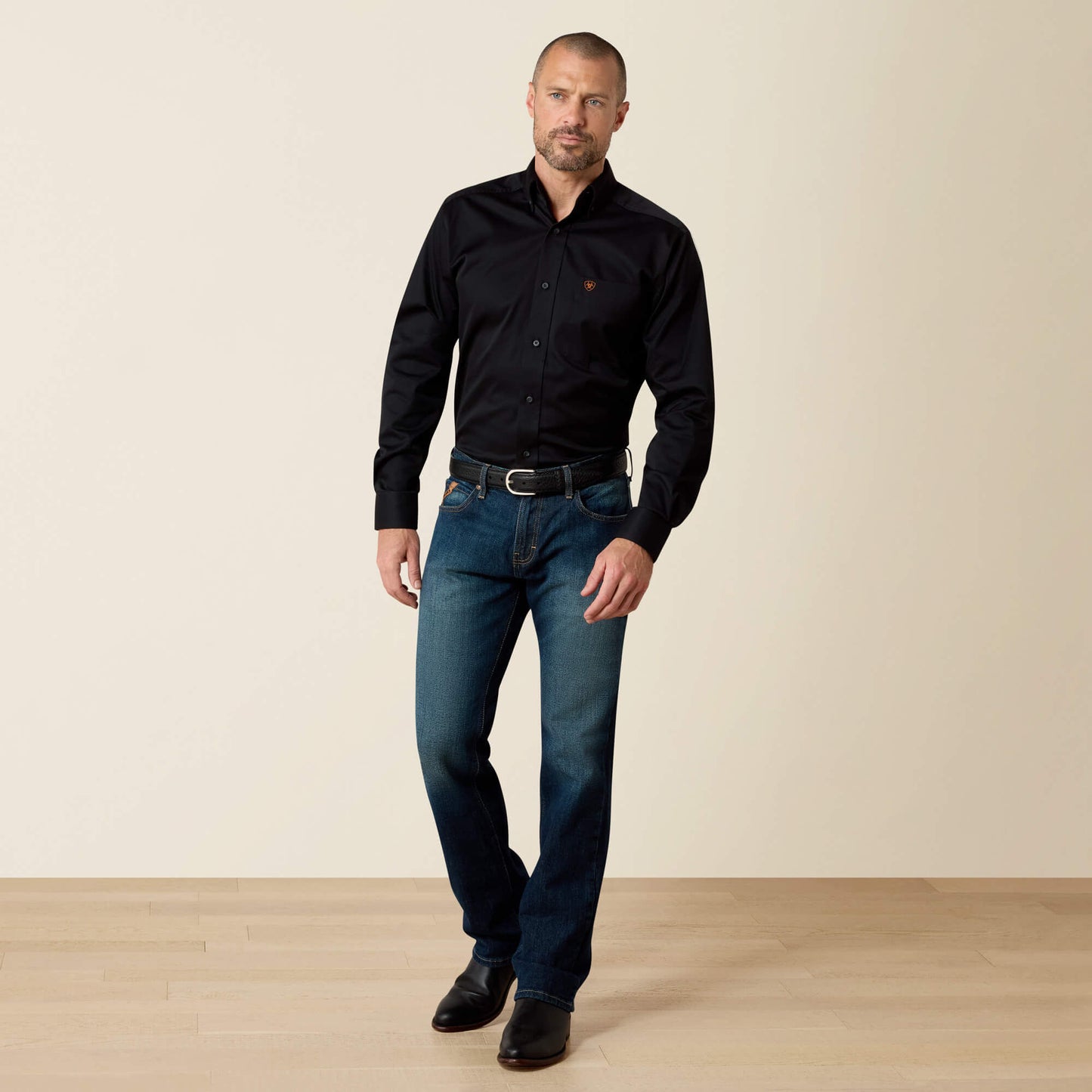 Ariat Sale - Solid Twill Fitted Shirt