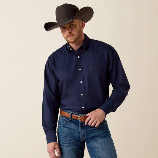 Ariat Online Shop - Wrinkle Free Solid Classic Fit Shirt