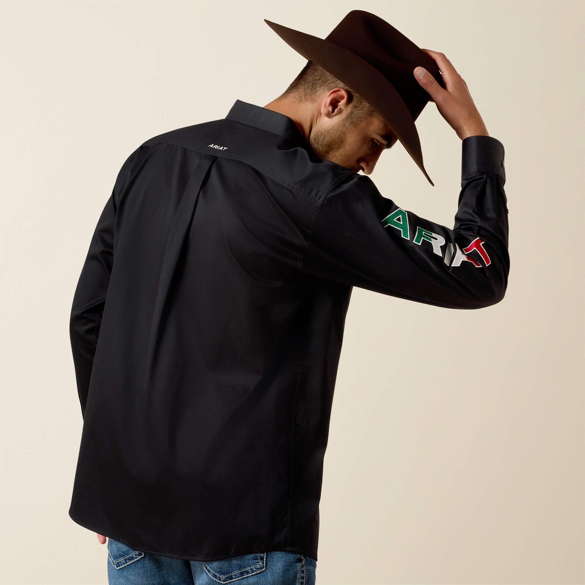 Ariat US - Team Logo Twill Classic Fit Shirt
