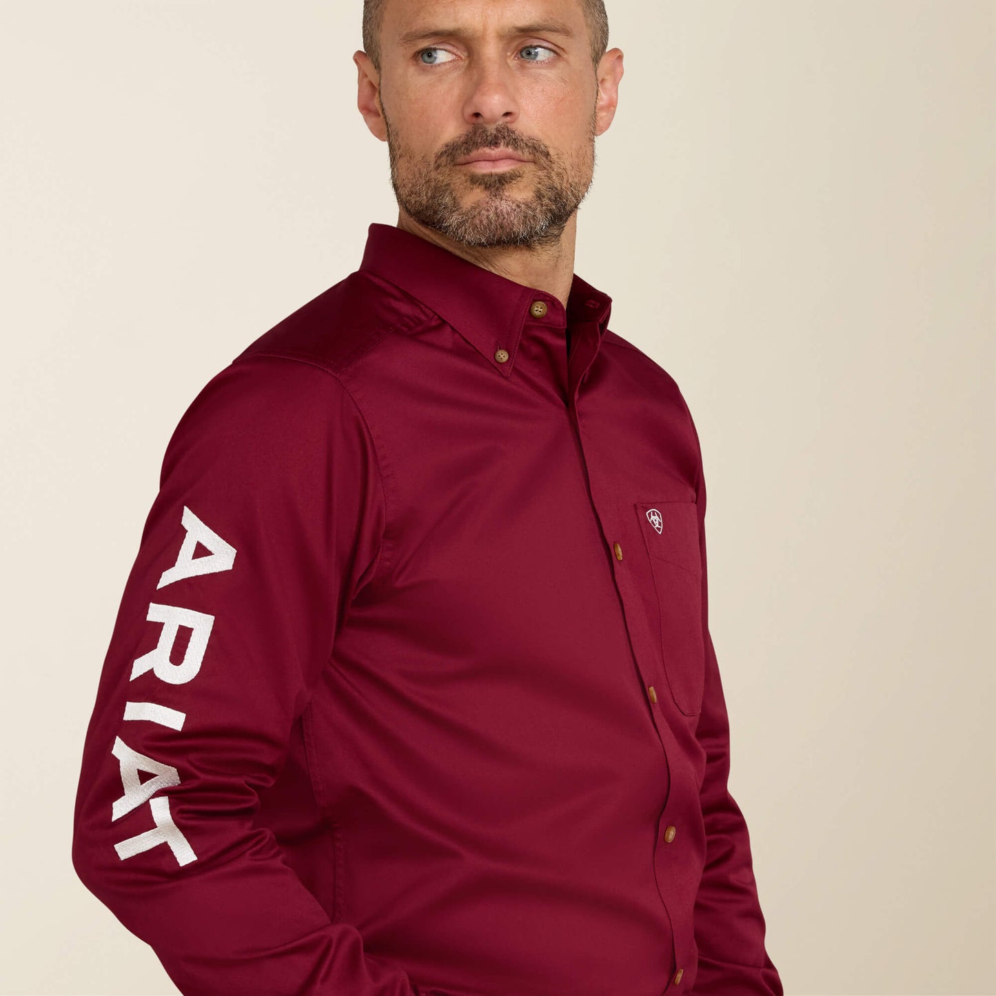 Ariat Outlet - Team Logo Twill Fitted Shirt