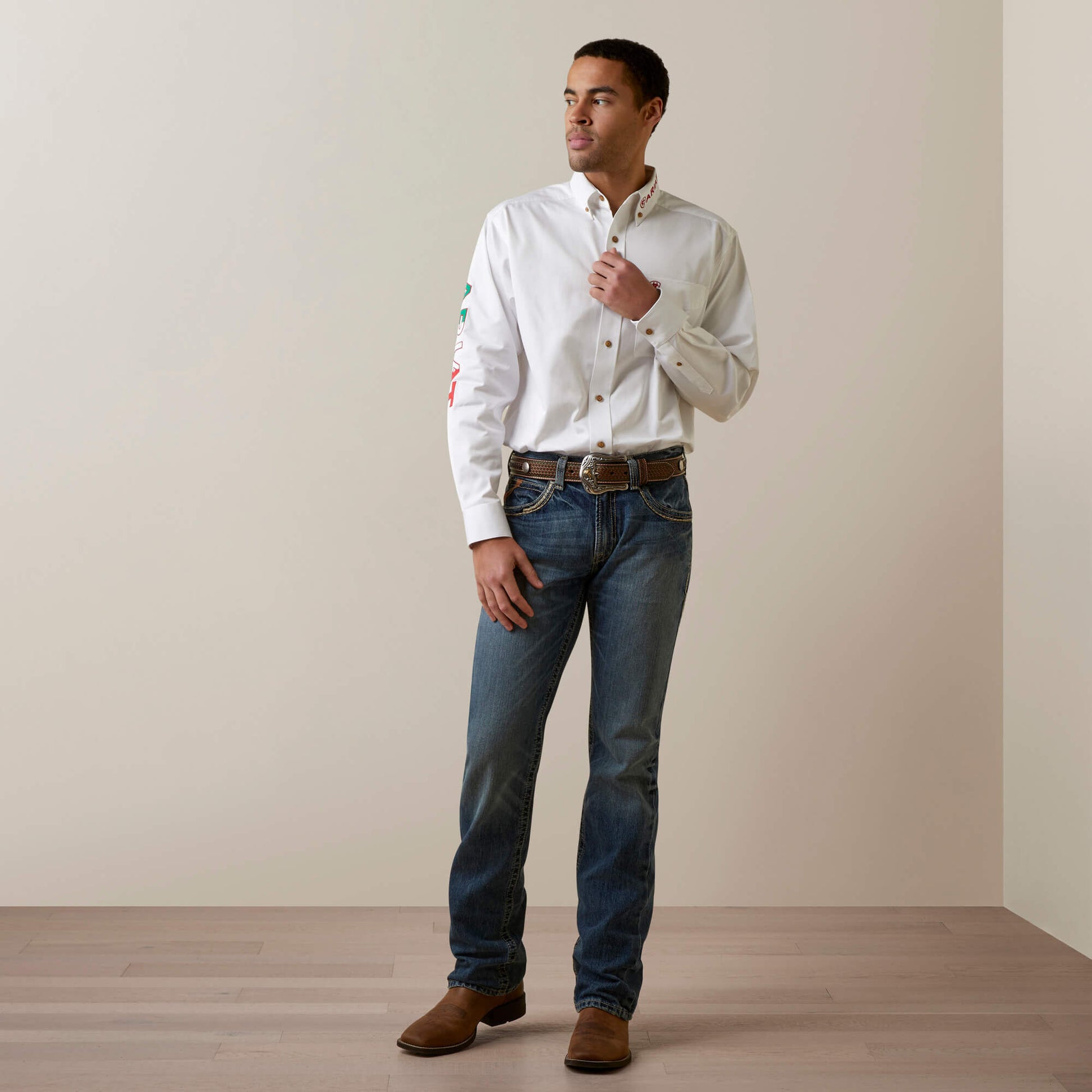 Ariat Sale - Team Logo Twill Classic Fit Shirt