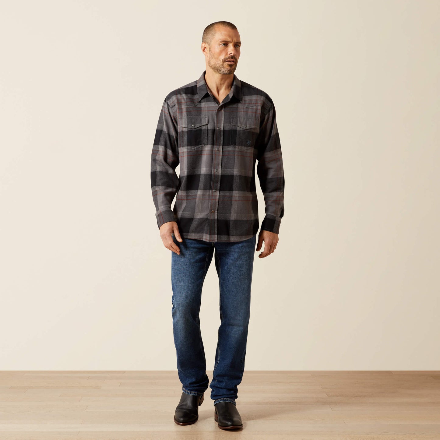 Ariat On Sale - Hernandez Retro Fit Shirt