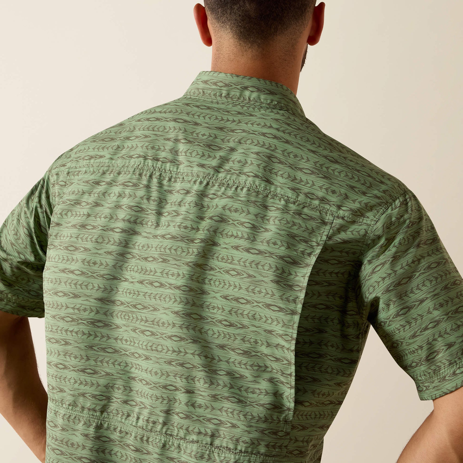 Ariat Outlet - Printed VentTEK Outbound Classic Fit Shirt