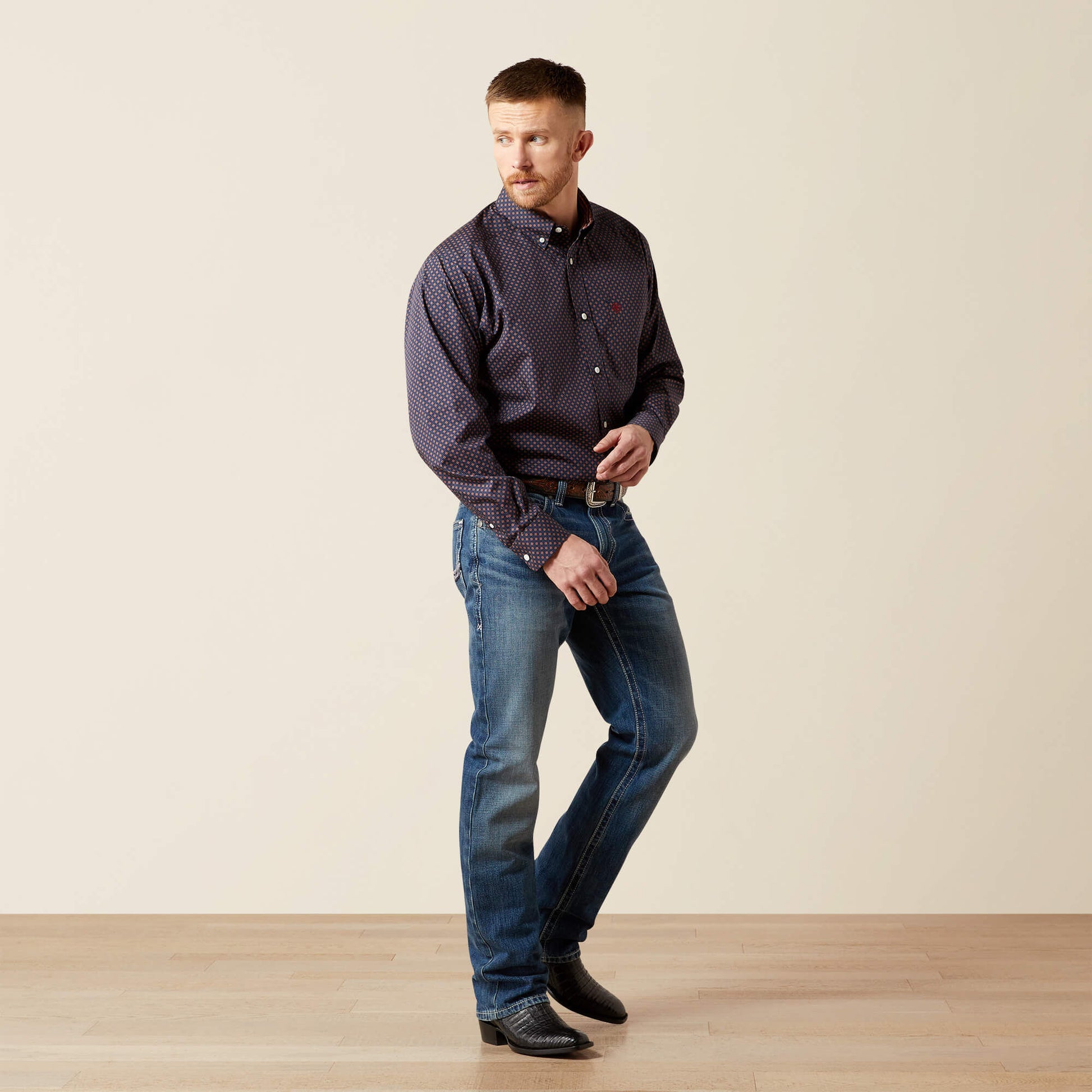 Ariat For Sale - Wrinkle Free Briggs Classic Fit Shirt