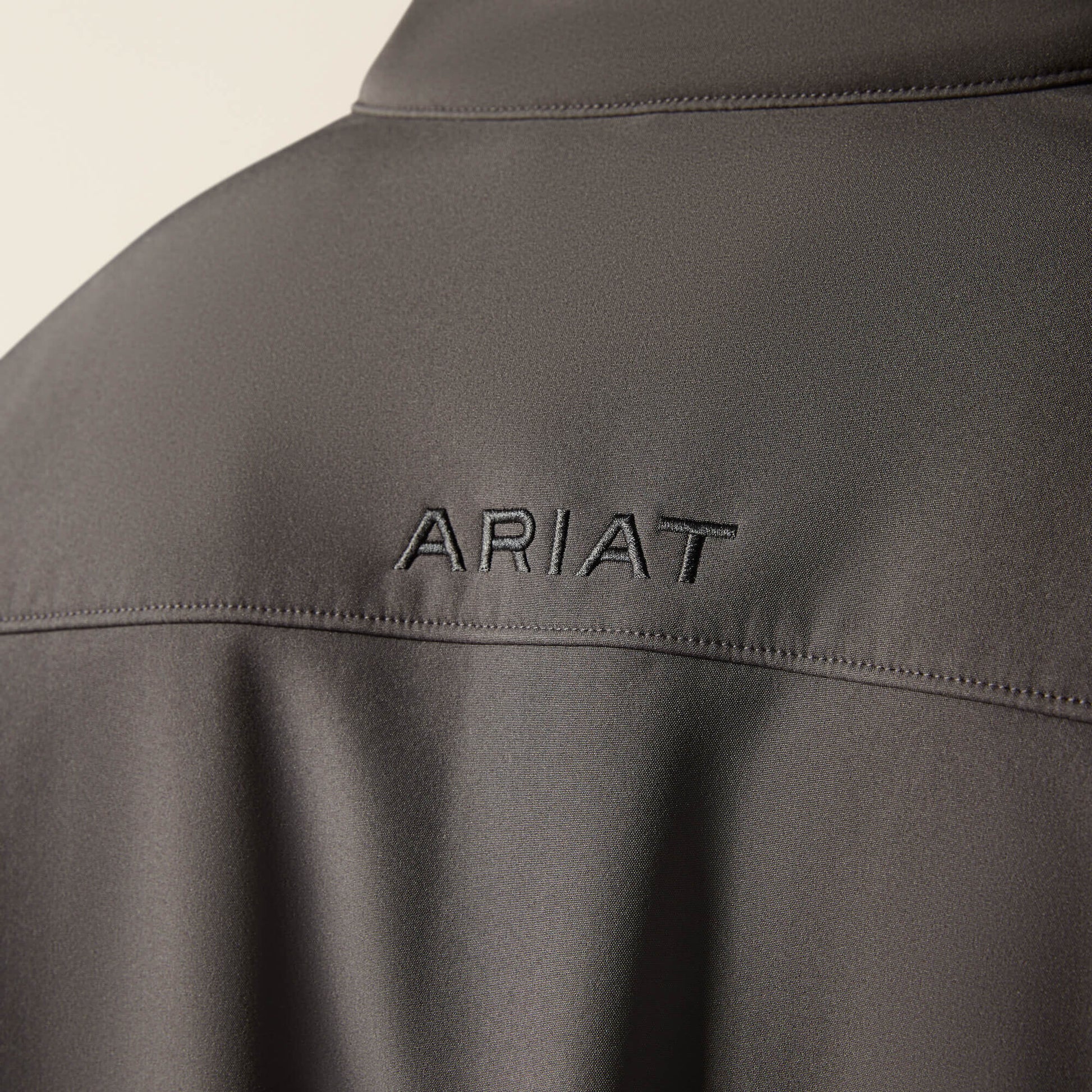Ariat Outlet - Vernon Softshell Jacket