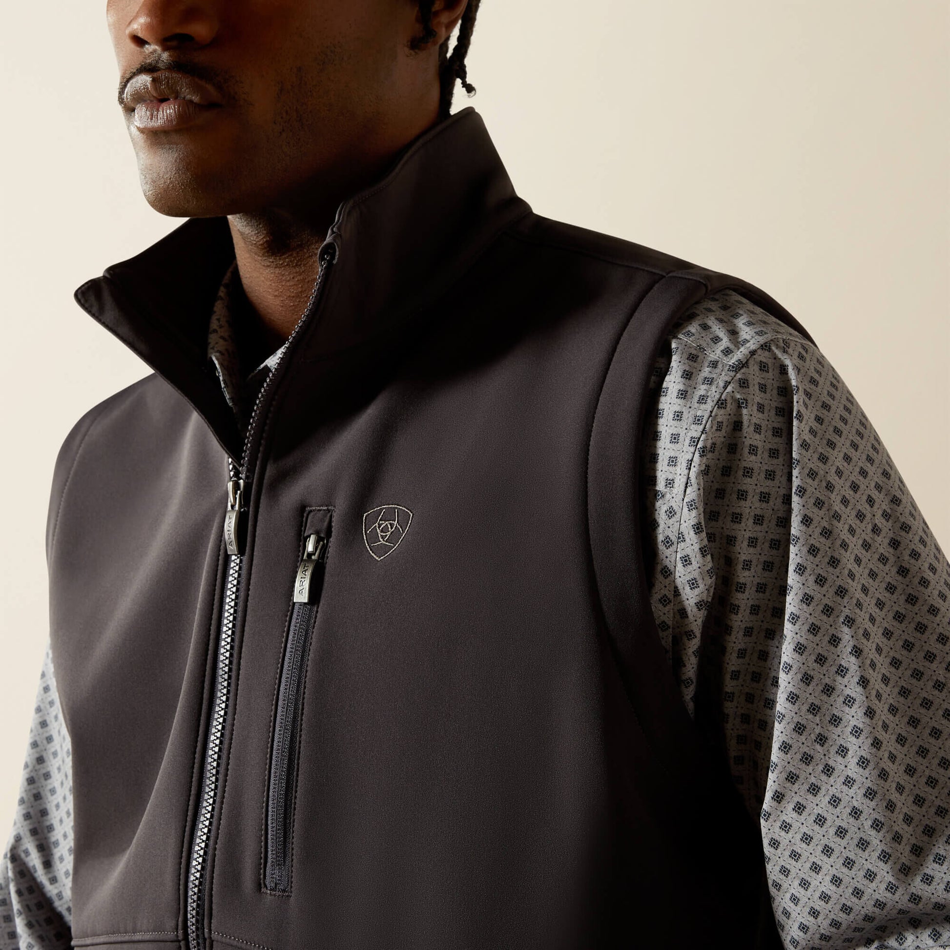 Ariat On Sale - Logo Softshell Vest