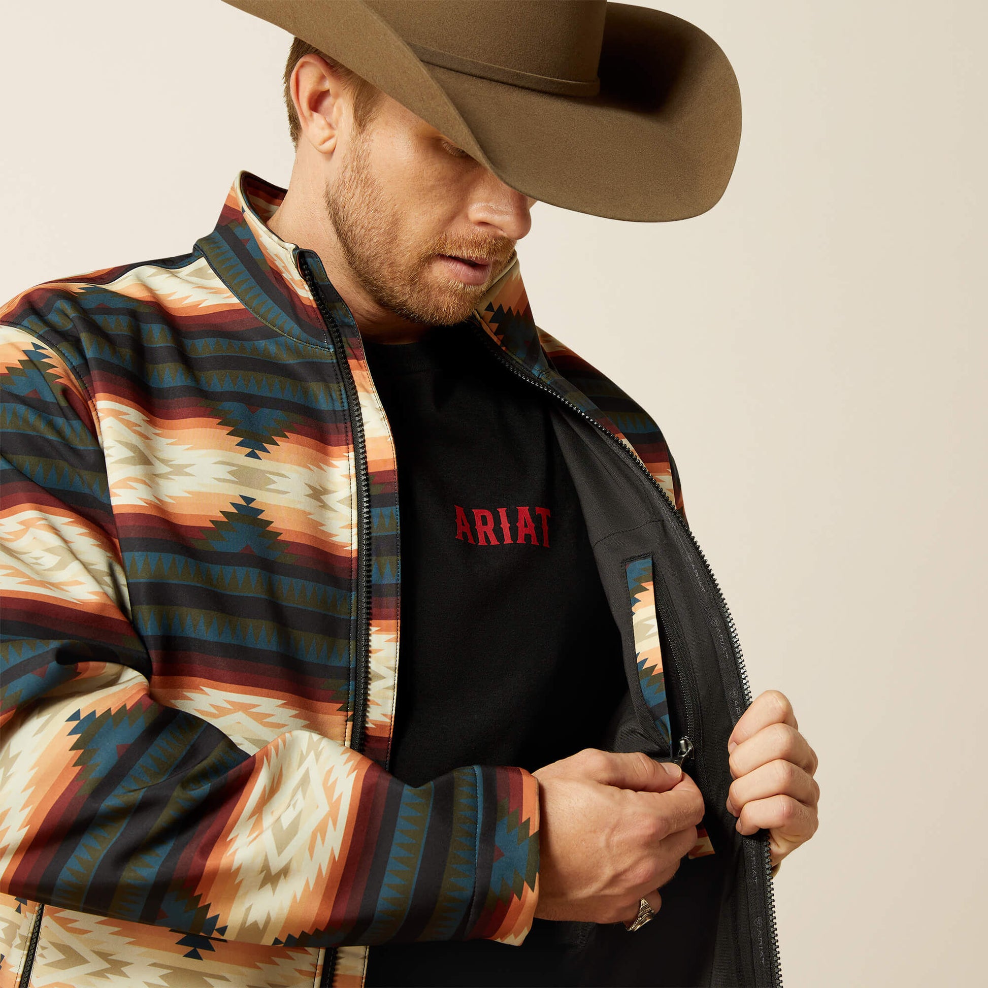 Ariat Online - Logo Softshell Jacket