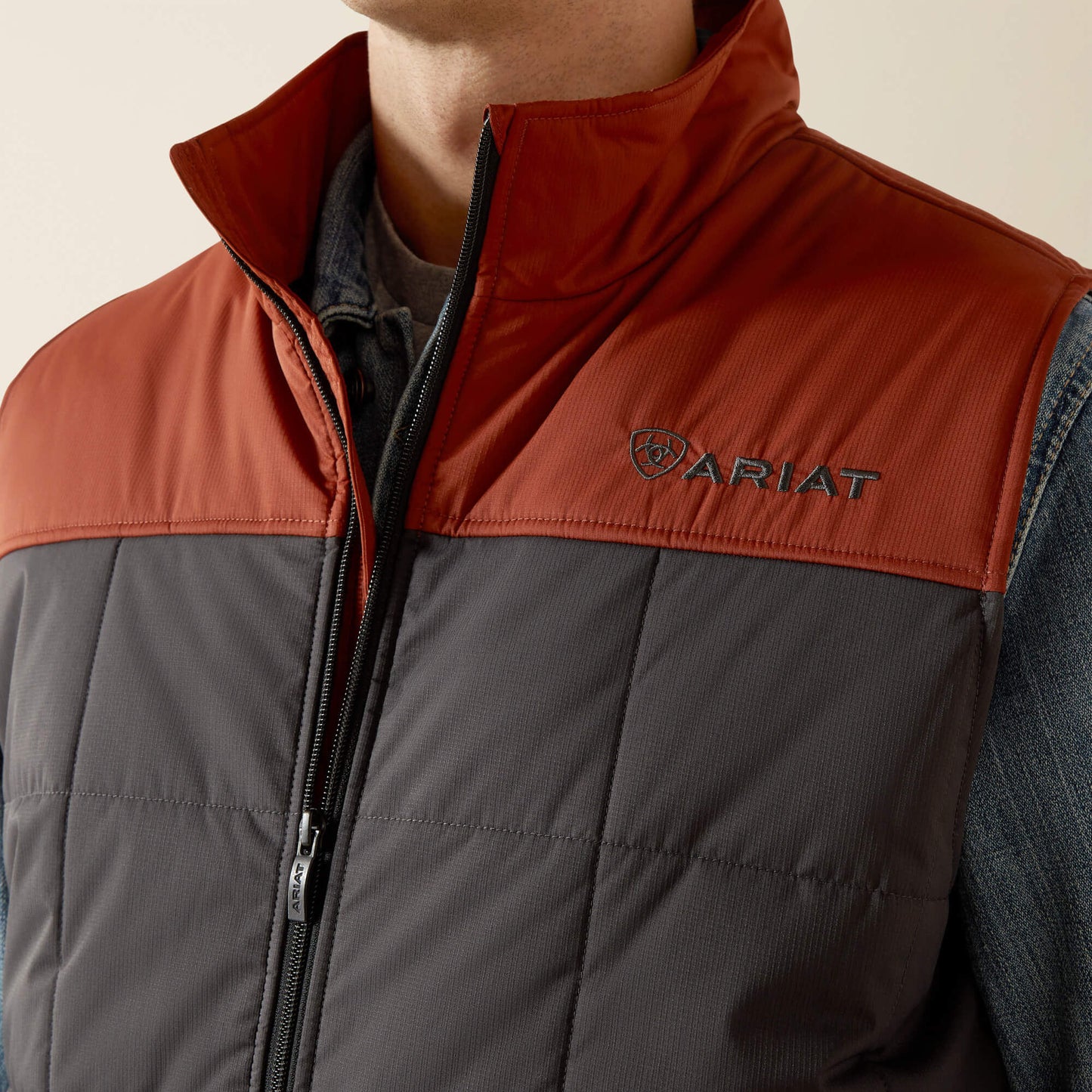 Ariat On Sale - Crius Insulated Vest