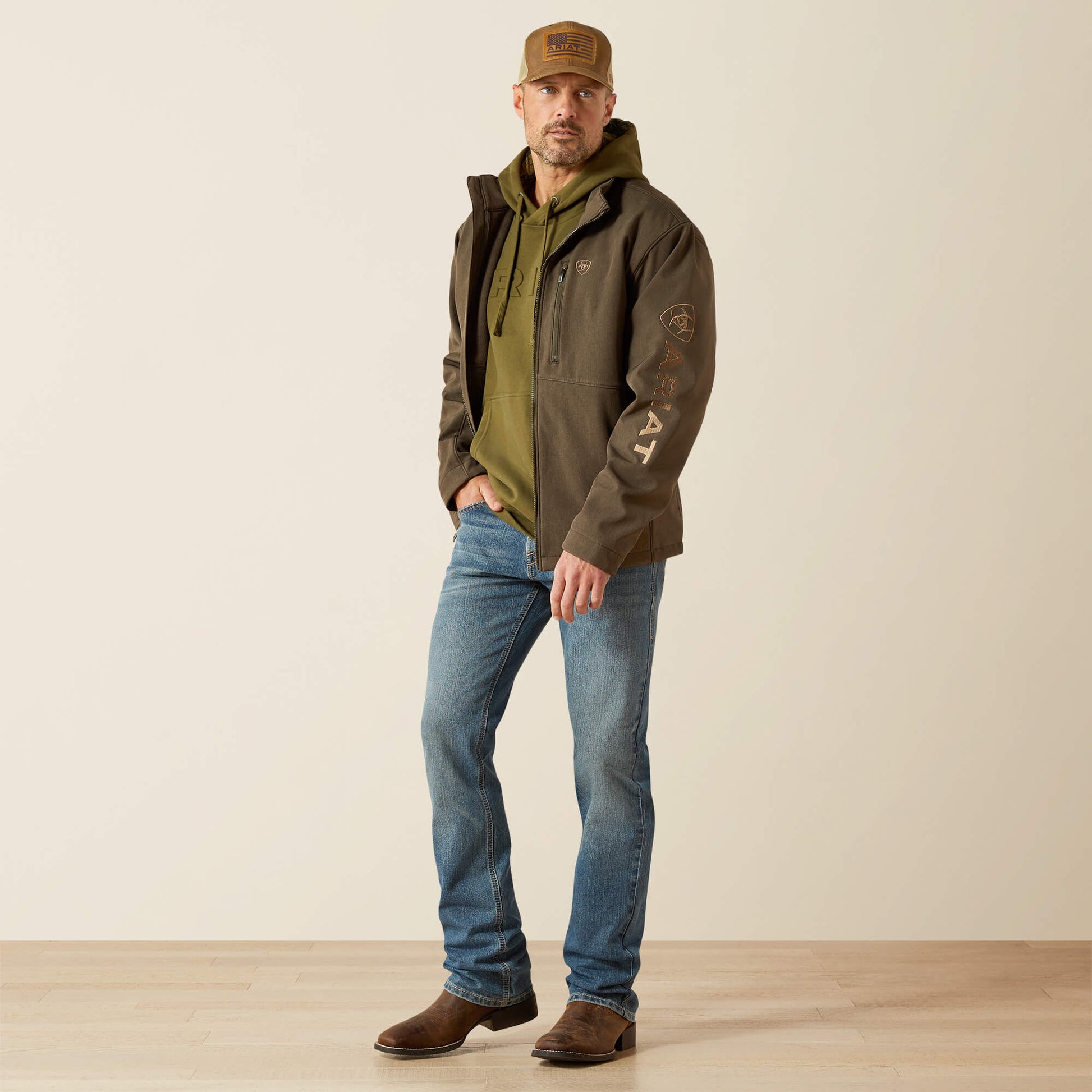 Ariat Online Shop - Logo Softshell Jacket