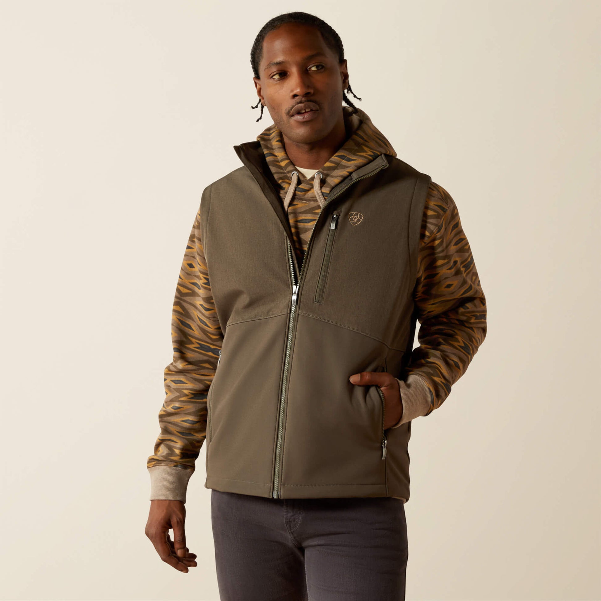 Ariat Website Store - Logo Softshell Vest