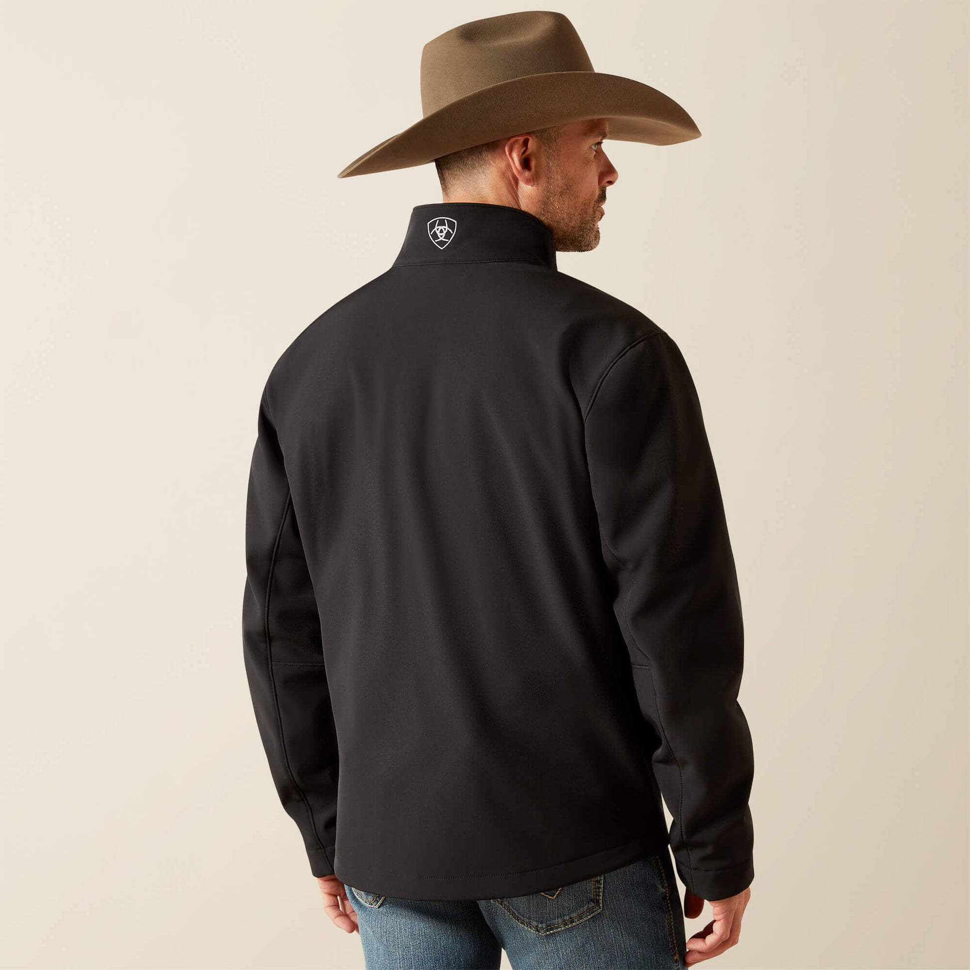 Ariat For Sale - Logo Softshell Jacket