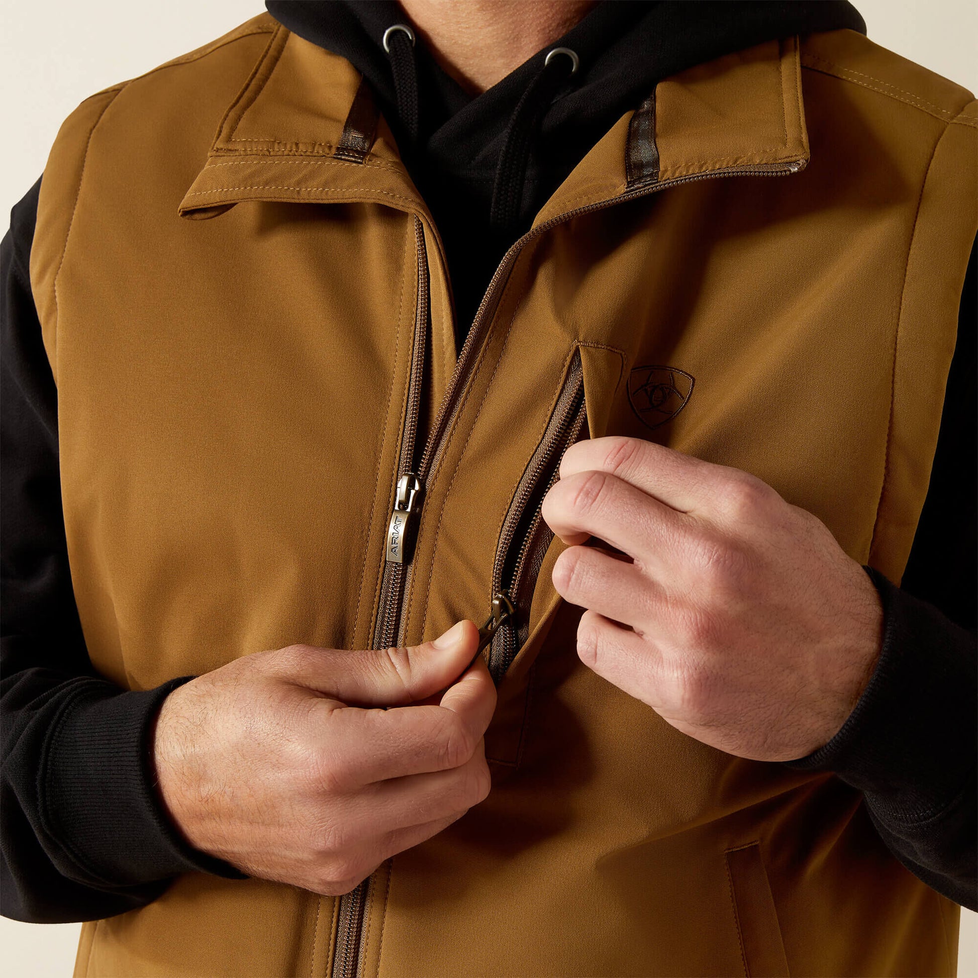 Ariat Website Store - Field Insulated Vest