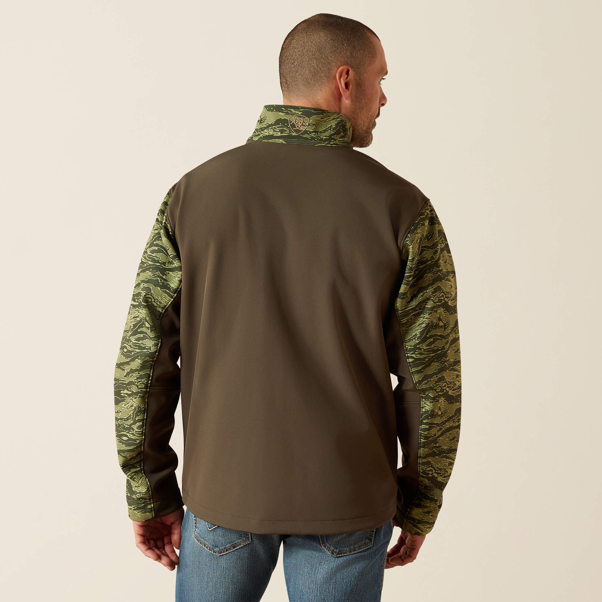 Ariat Website Store - Logo Softshell Jacket